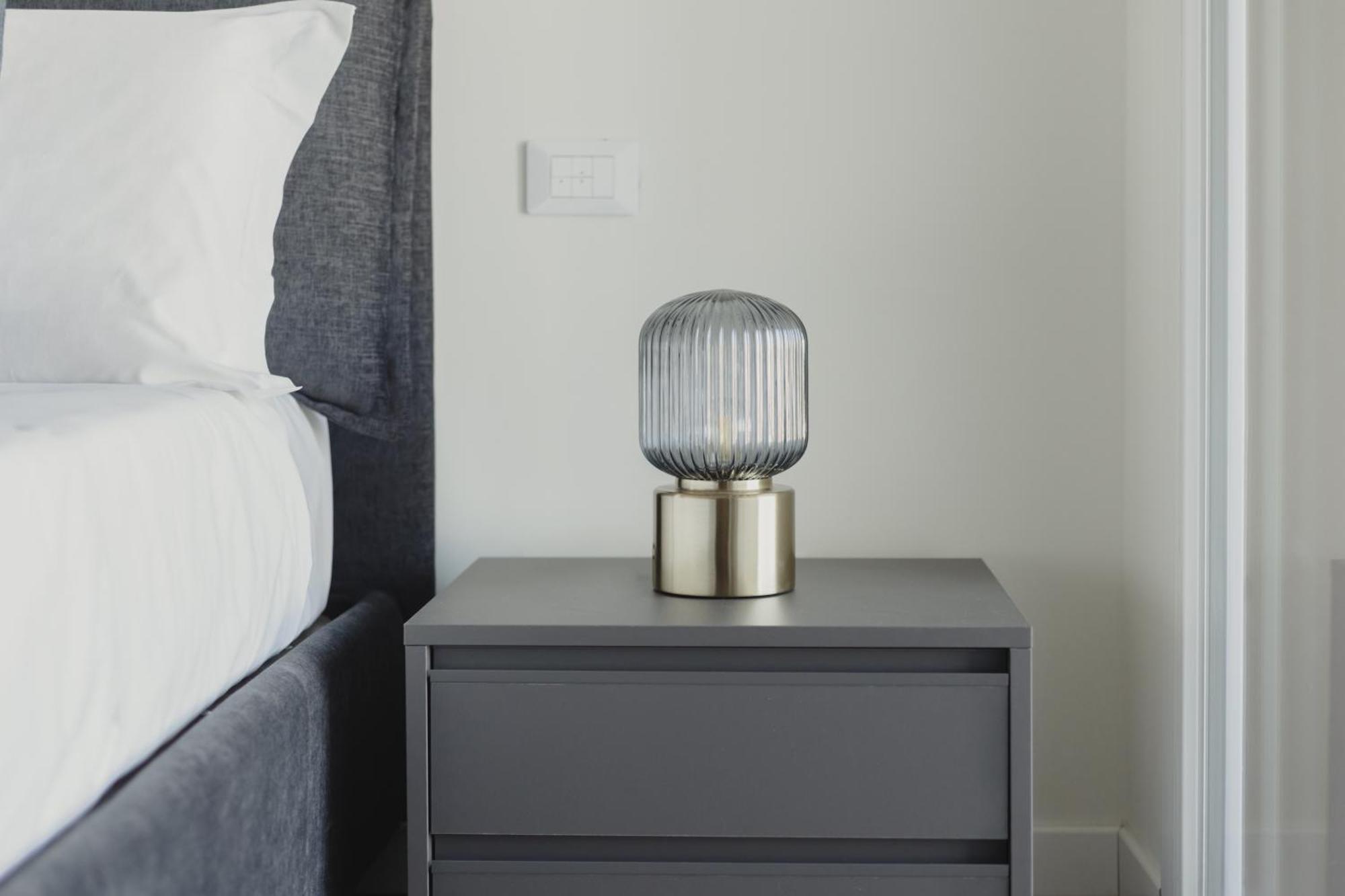 Gohost - Modern And Bright Apartments With Terrace And Balcony Apartment