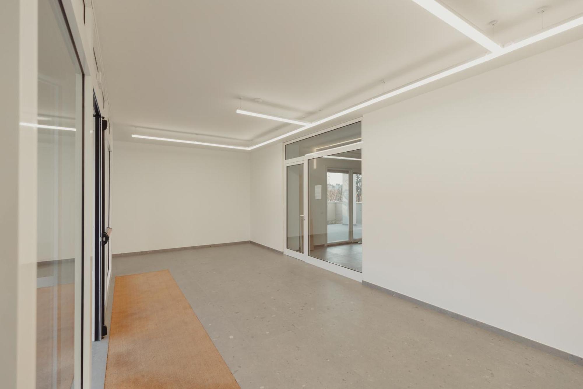 Apartment Gohost - Modern And Bright Apartments With Terrace And Balcony Milan