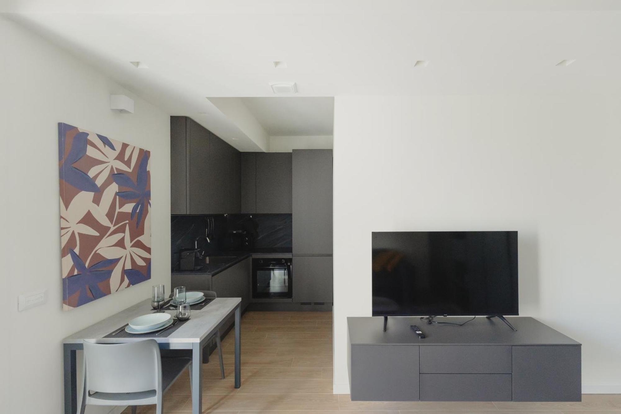 Apartment Gohost - Modern And Bright Apartments With Terrace And Balcony *