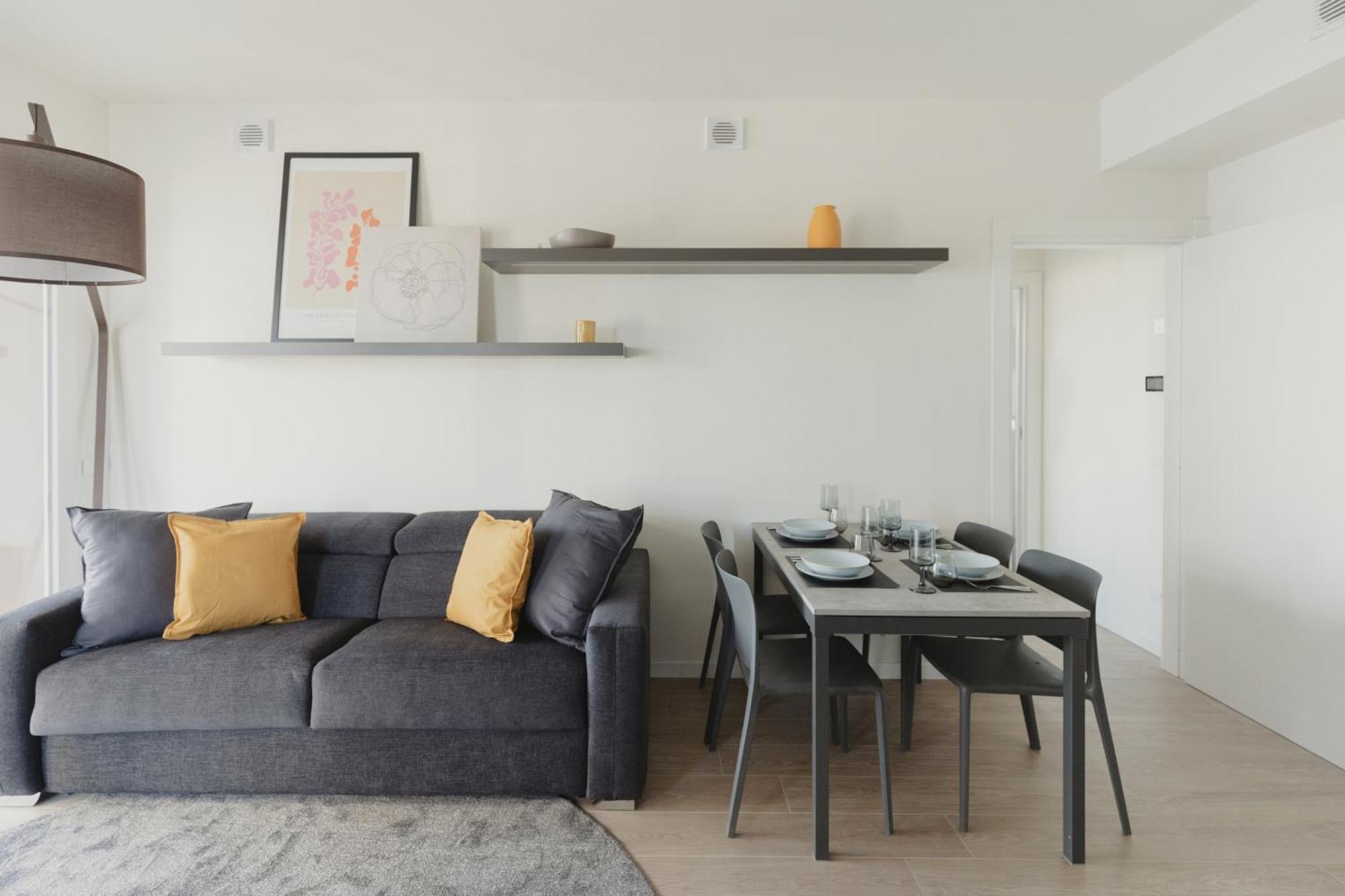 Gohost - Modern And Bright Apartments With Terrace And Balcony Apartment Milan