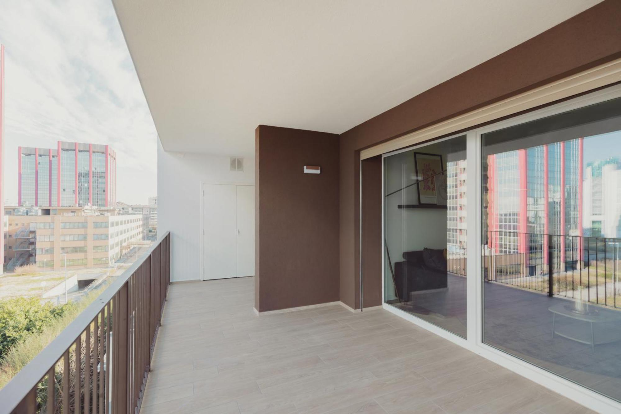 Apartment Gohost - Modern And Bright Apartments With Terrace And Balcony Milan