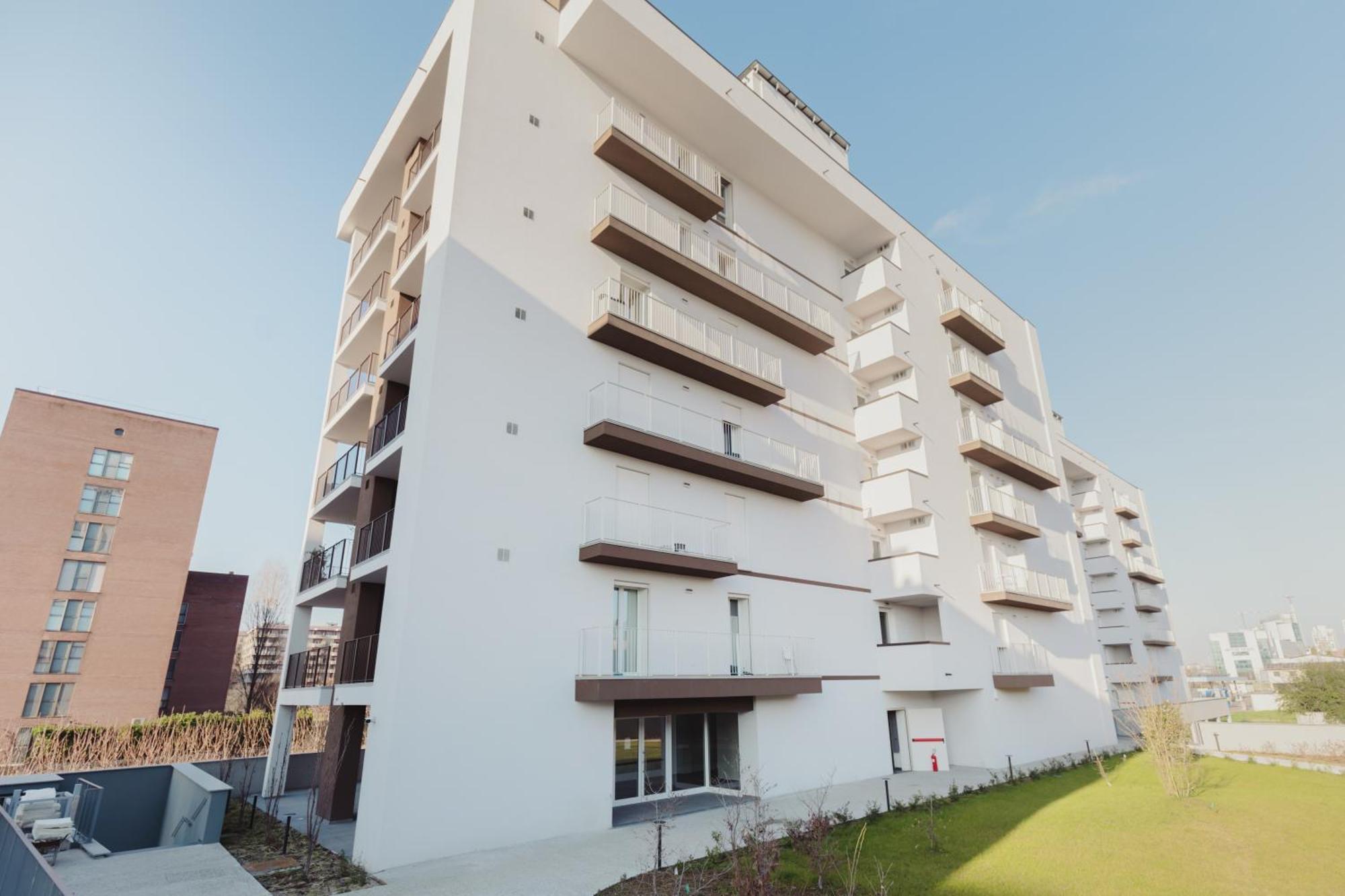 Gohost - Modern And Bright Apartments With Terrace And Balcony *