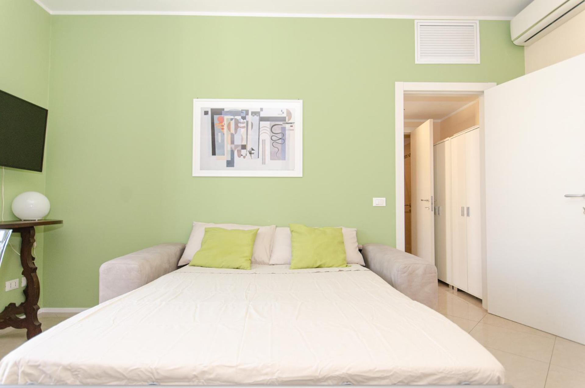 Brianza Flat