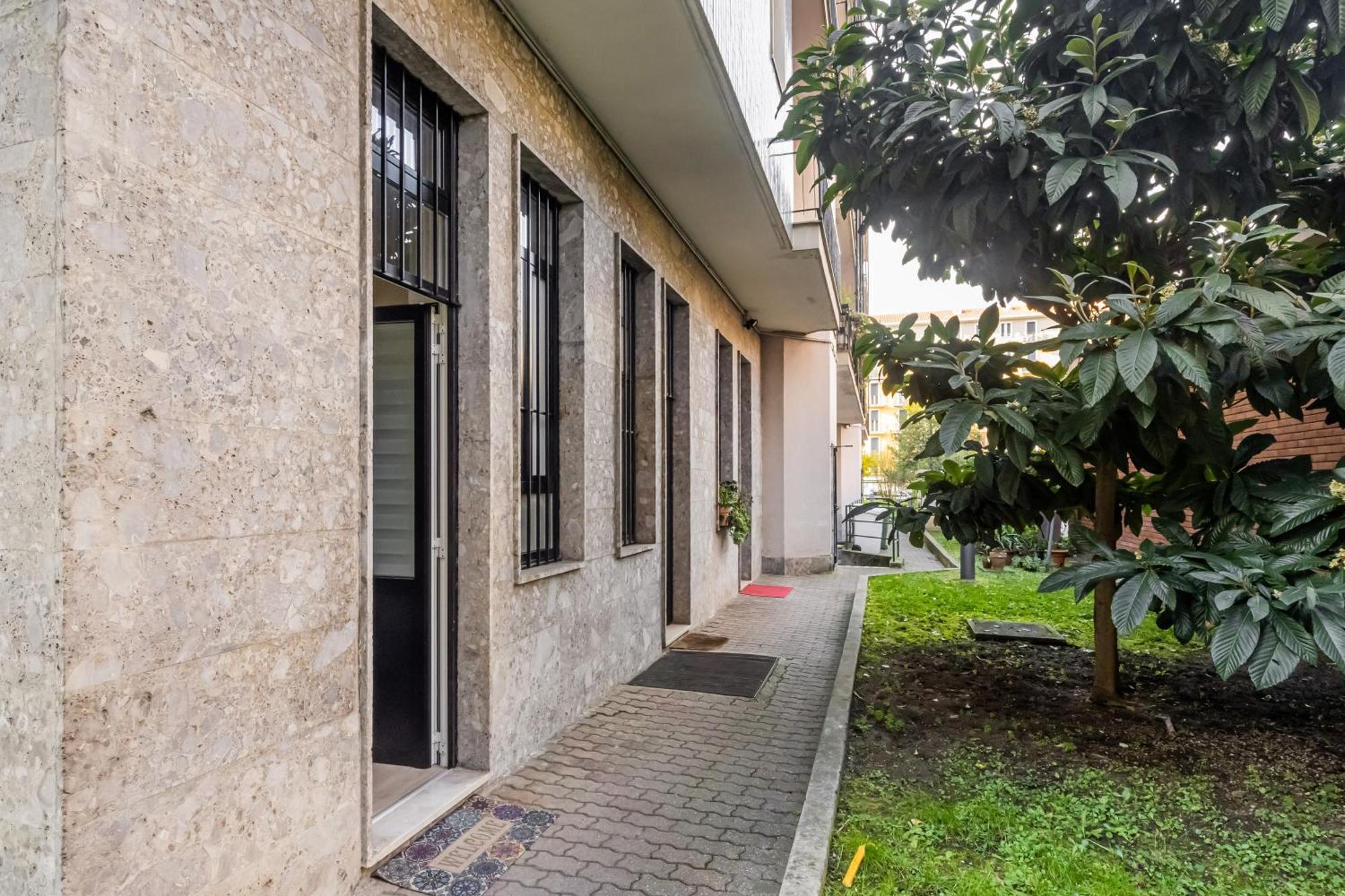 Ca' Granda M5 & Bicocca Apartamento