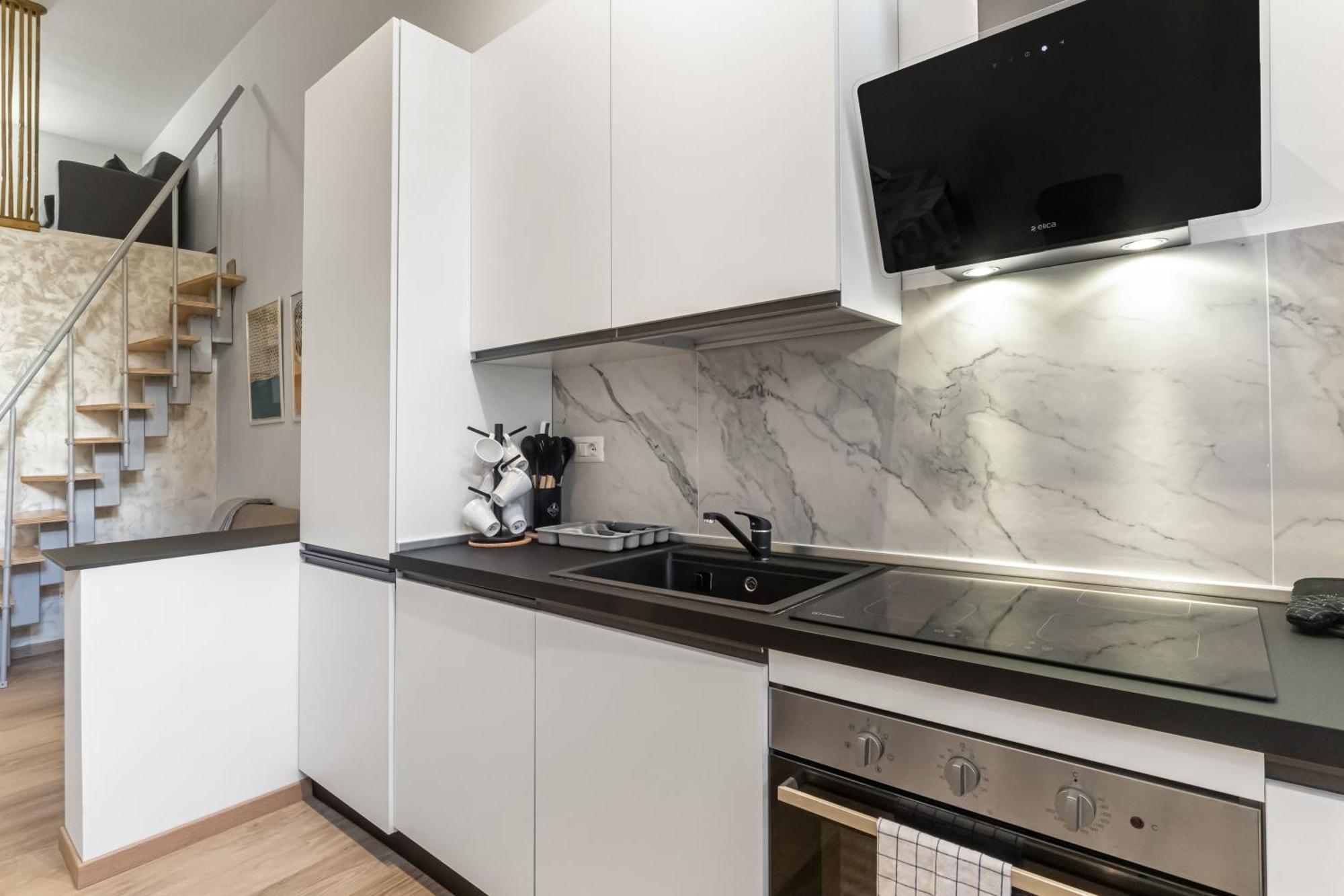 Ca' Granda M5 & Bicocca Apartment