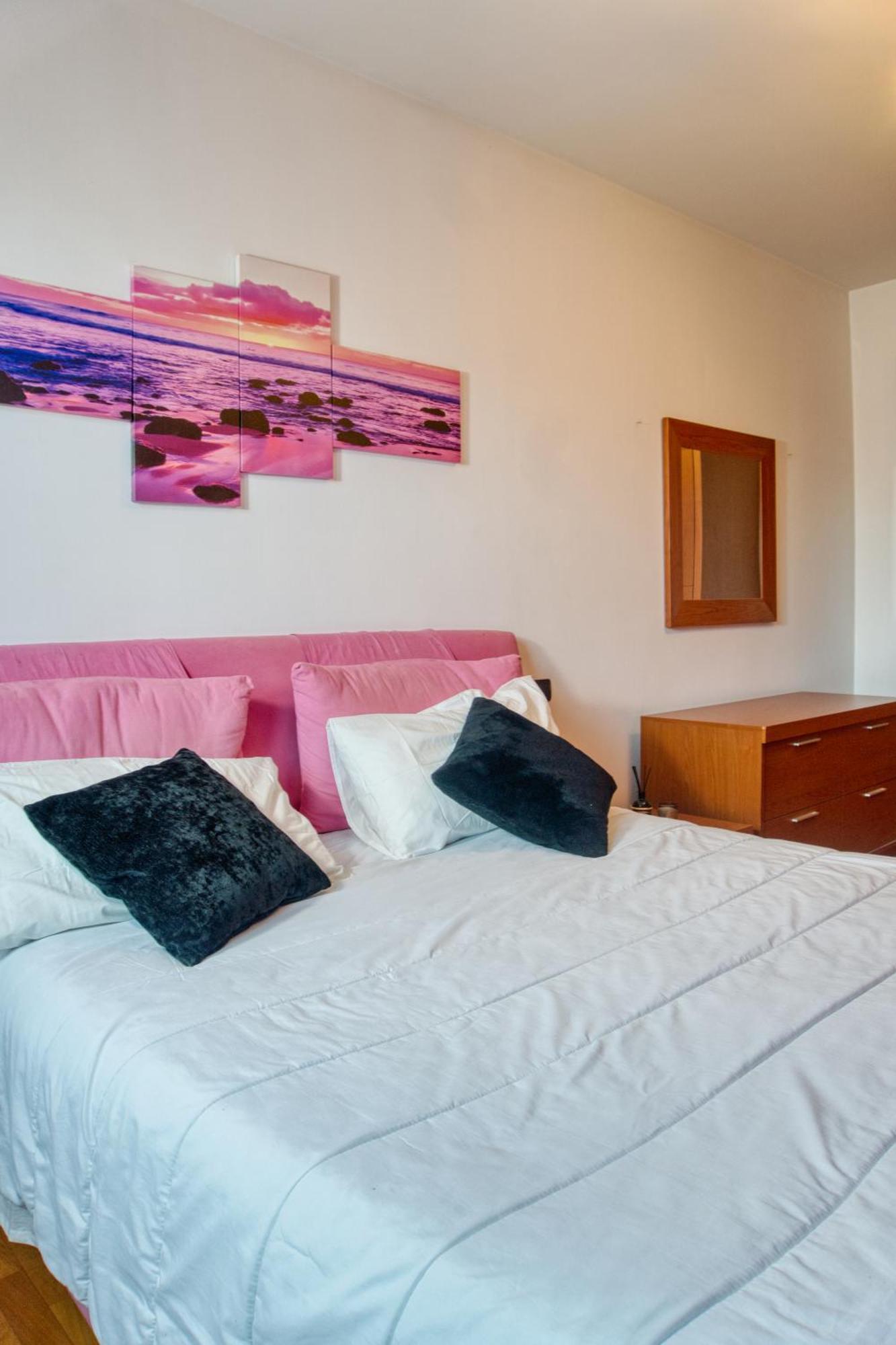 Appartamento Cozy And Charming 2-bedroom In Isola With Big Terrace *