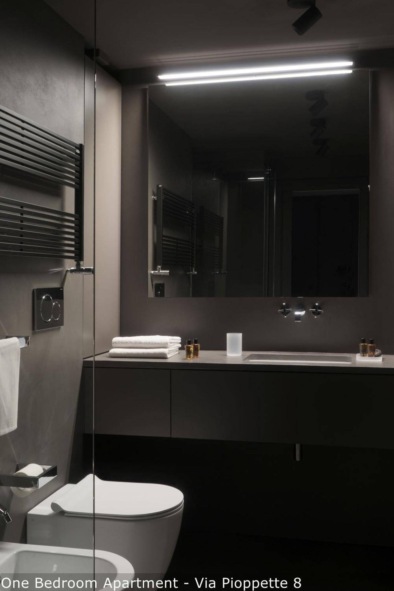 Apartment Brera In Porta Ticinese Milan