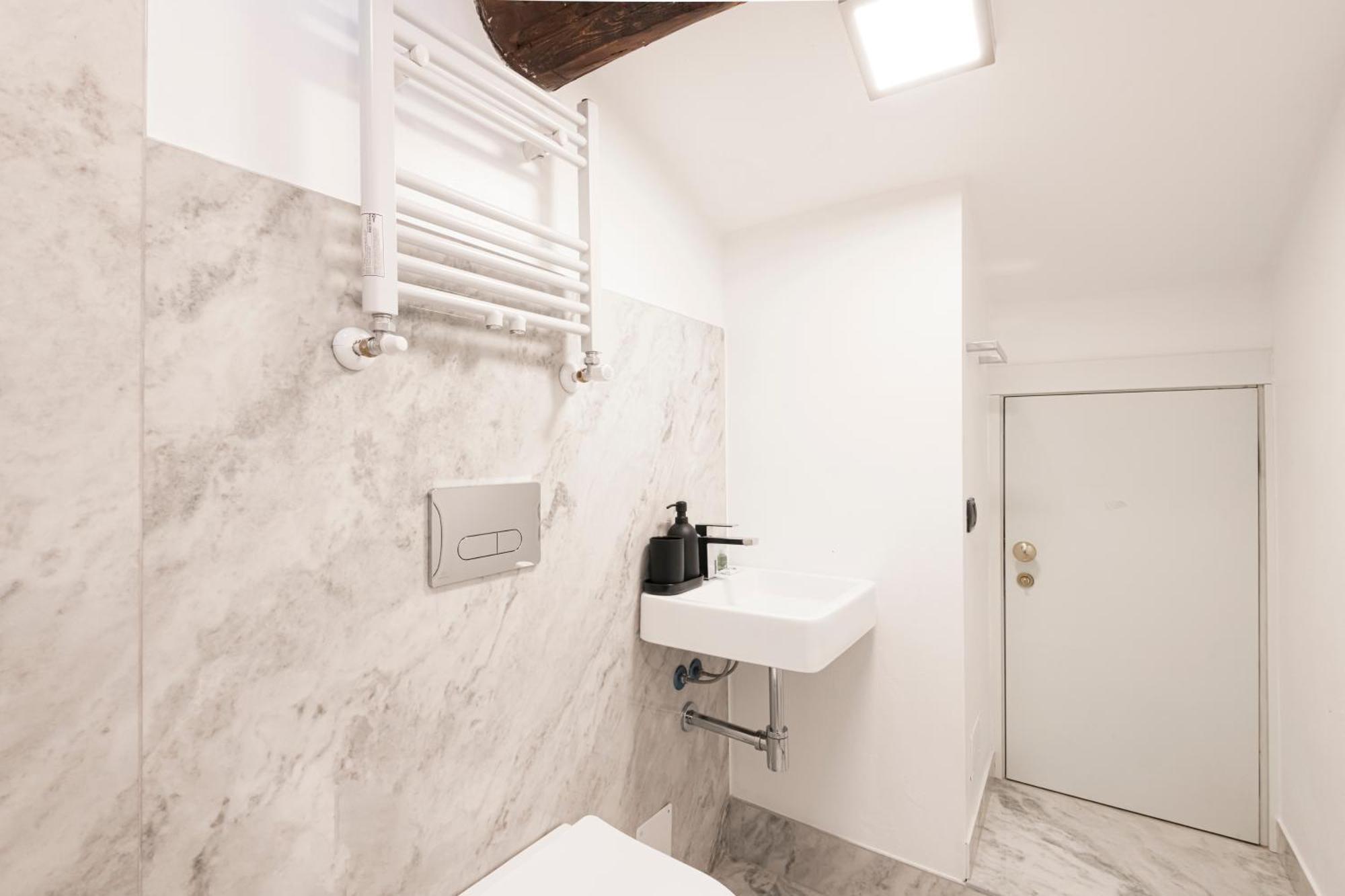 Apartment Prestigioso Piazza Duomo By Easylife *