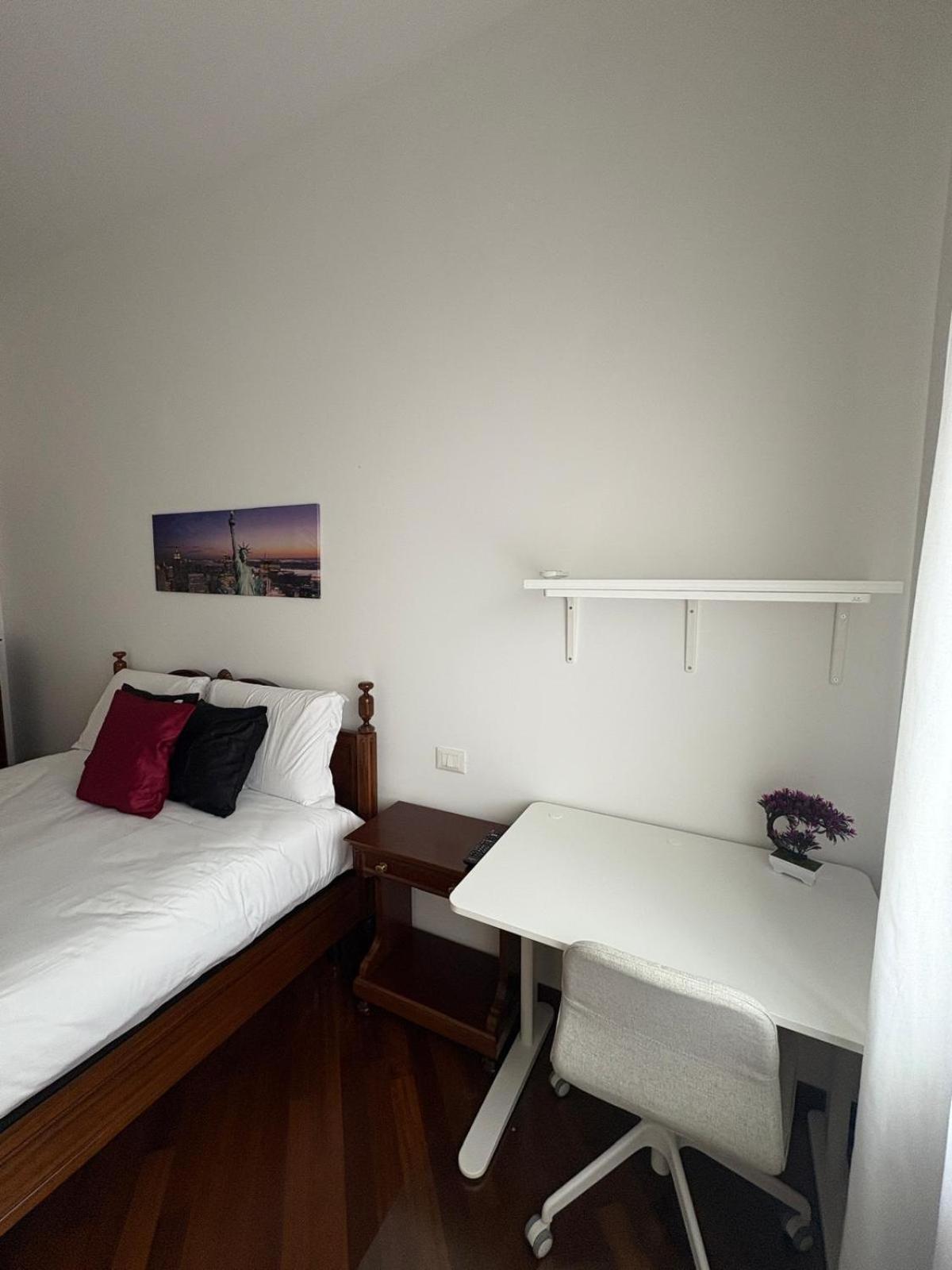 Bocconi - Porta Romana 4 Da Letto Con 2 Bagni Privati Appartamento Milano