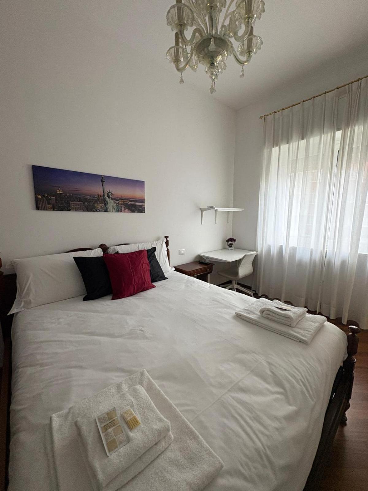 Bocconi - Porta Romana 4 Da Letto Con 2 Bagni Privati Milano