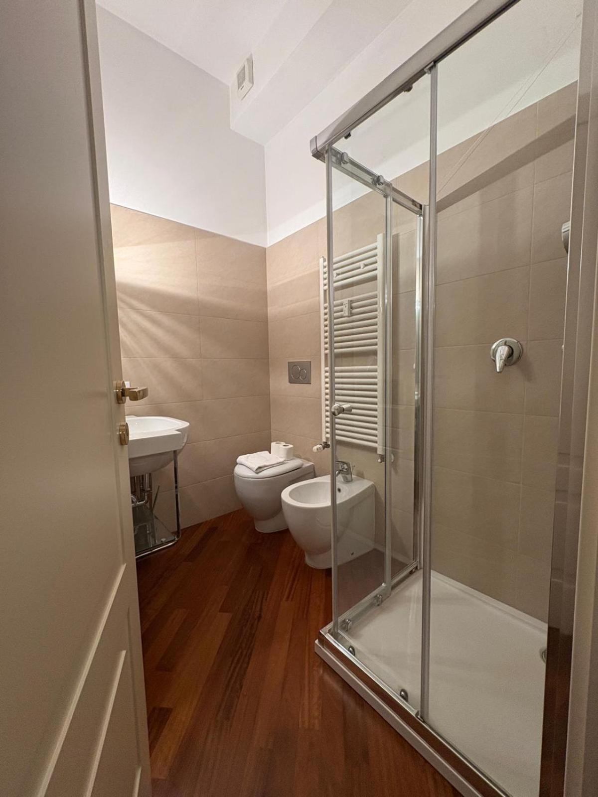 Appartamento Bocconi - Porta Romana 4 Da Letto Con 2 Bagni Privati Milano