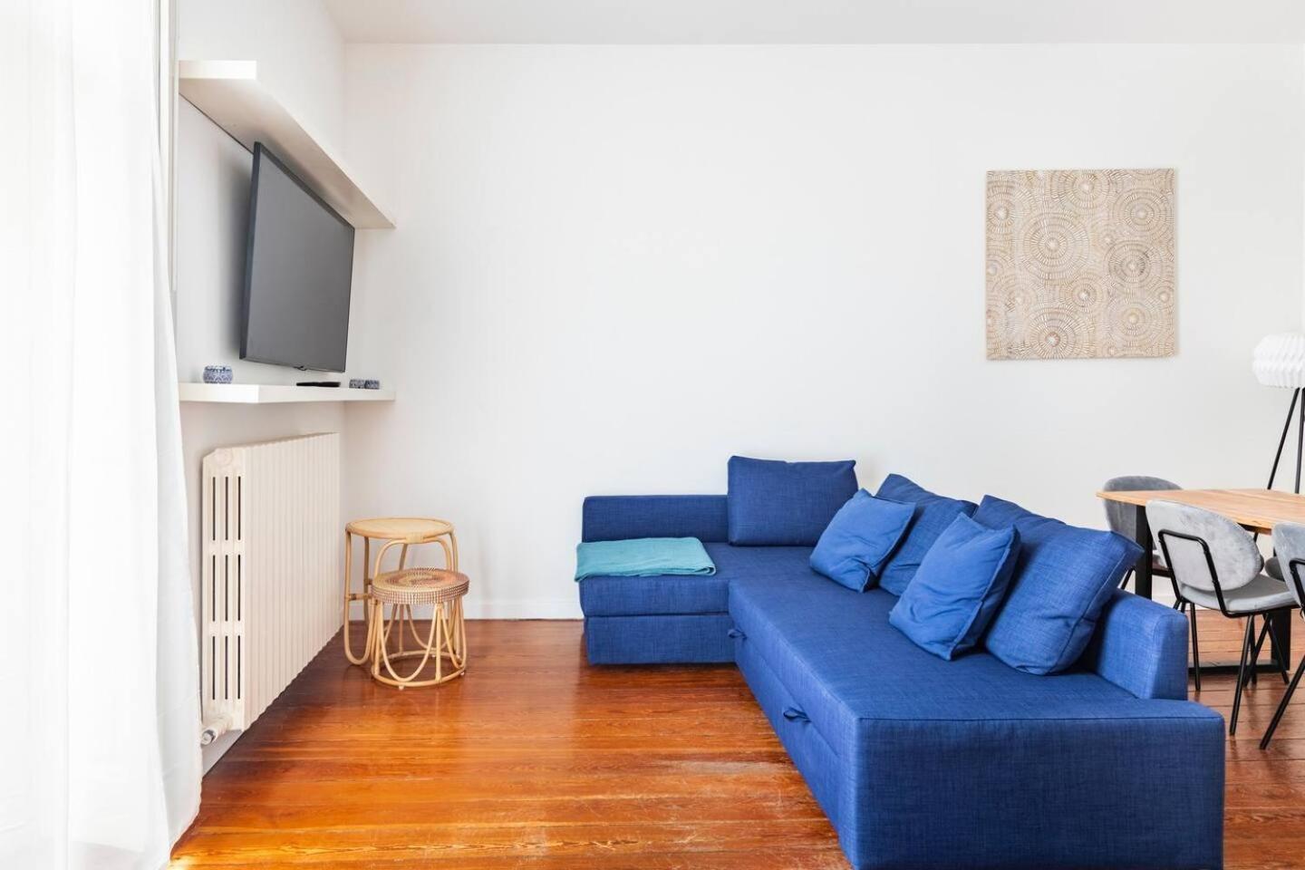 Bocconi Ampio Trilocale Apartment Milan
