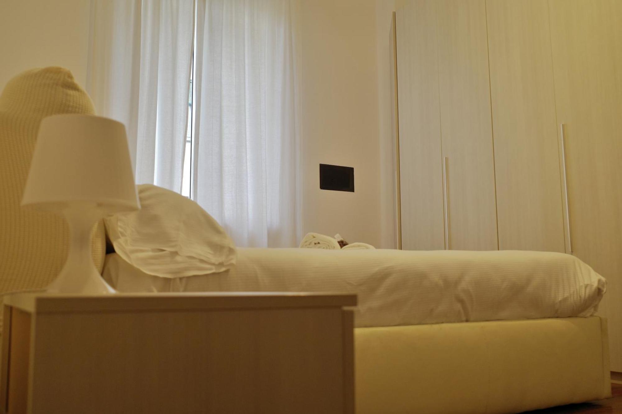 Bwr - Two-room Near The Station, Venini Apartamento