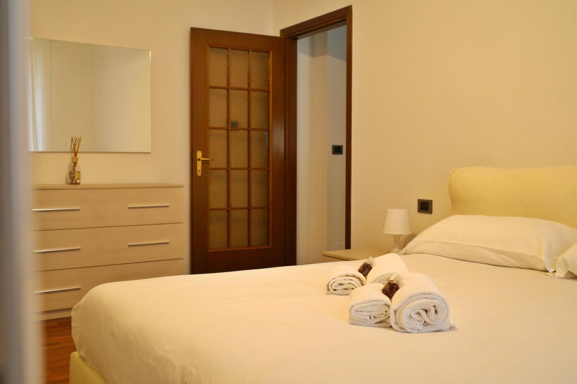 Bwr - Two-room Near The Station, Venini Milão