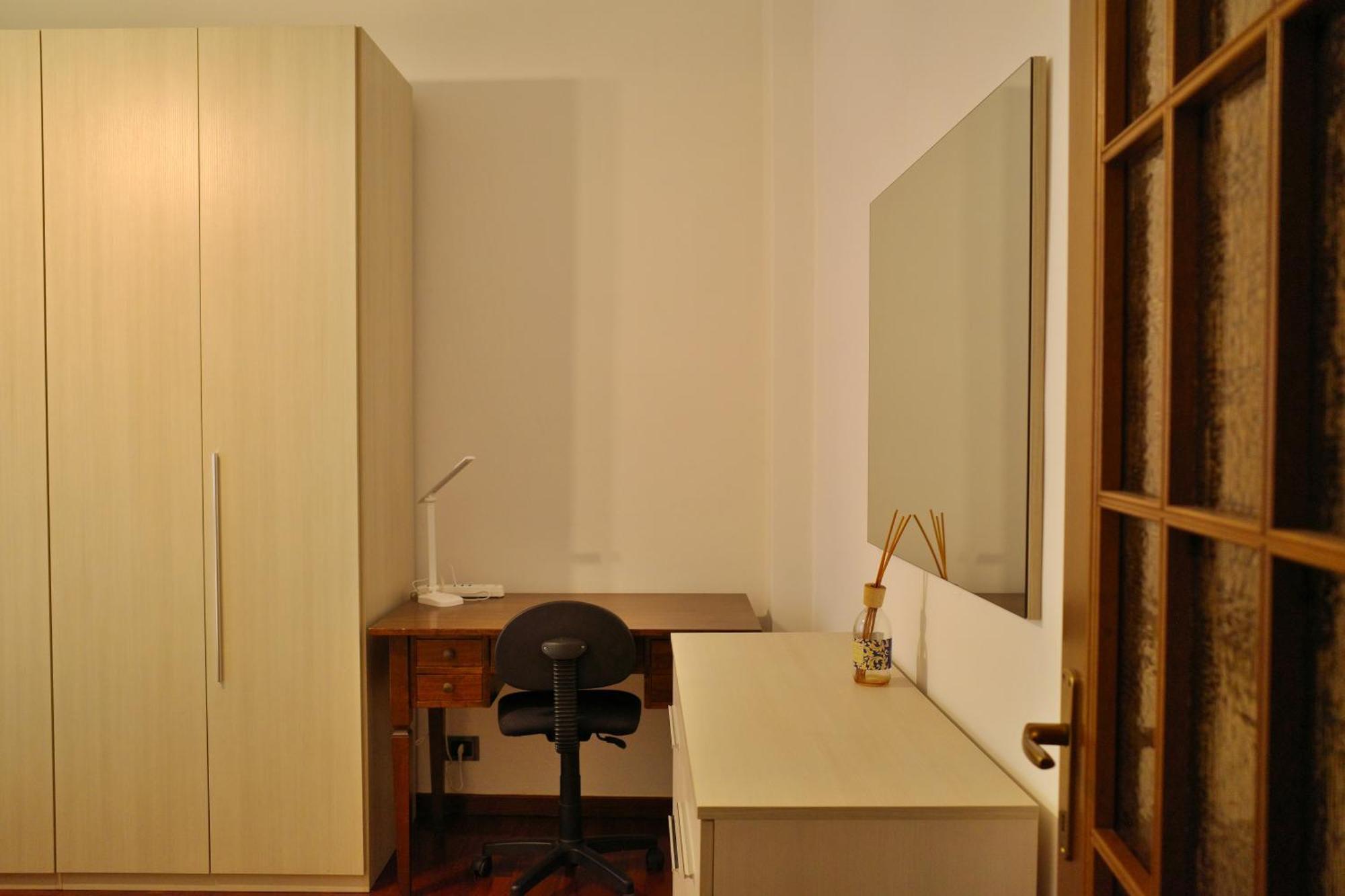 Bwr - Two-room Near The Station, Venini Apartamento