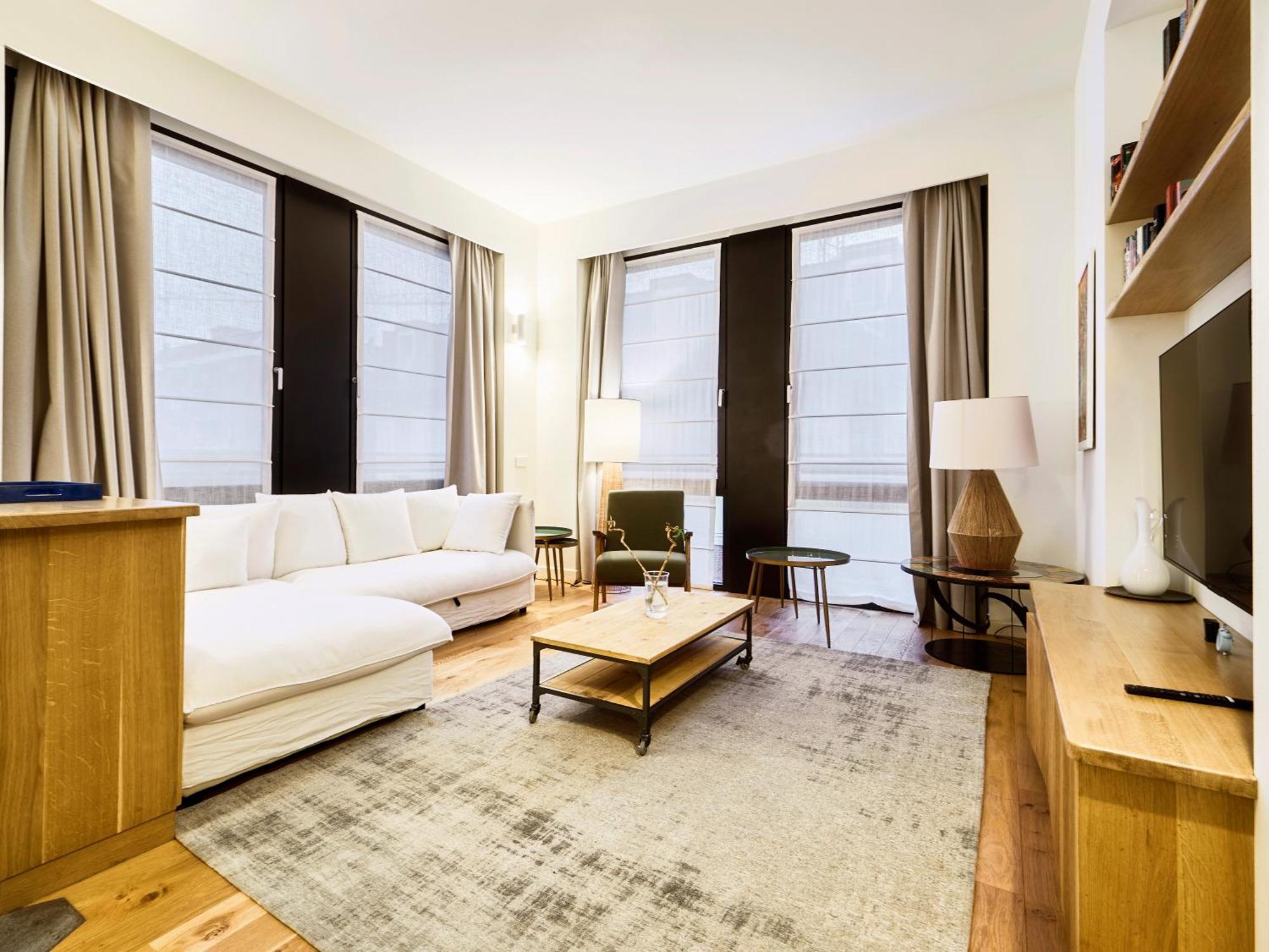 Stylish Two Bedrooms Washington 4th Floor - Mirable Pm Apartment *