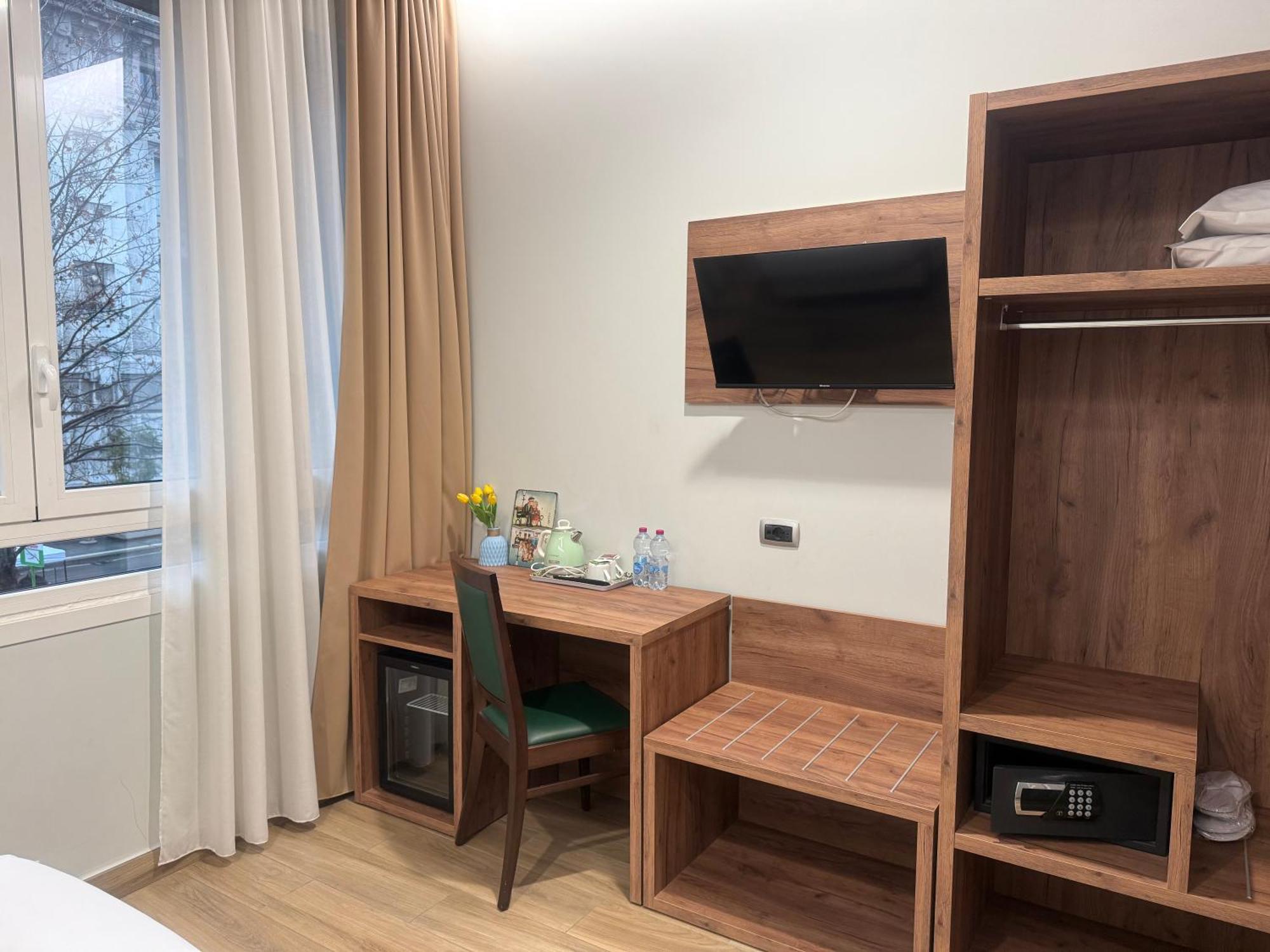 Hotel Csi Group - Station