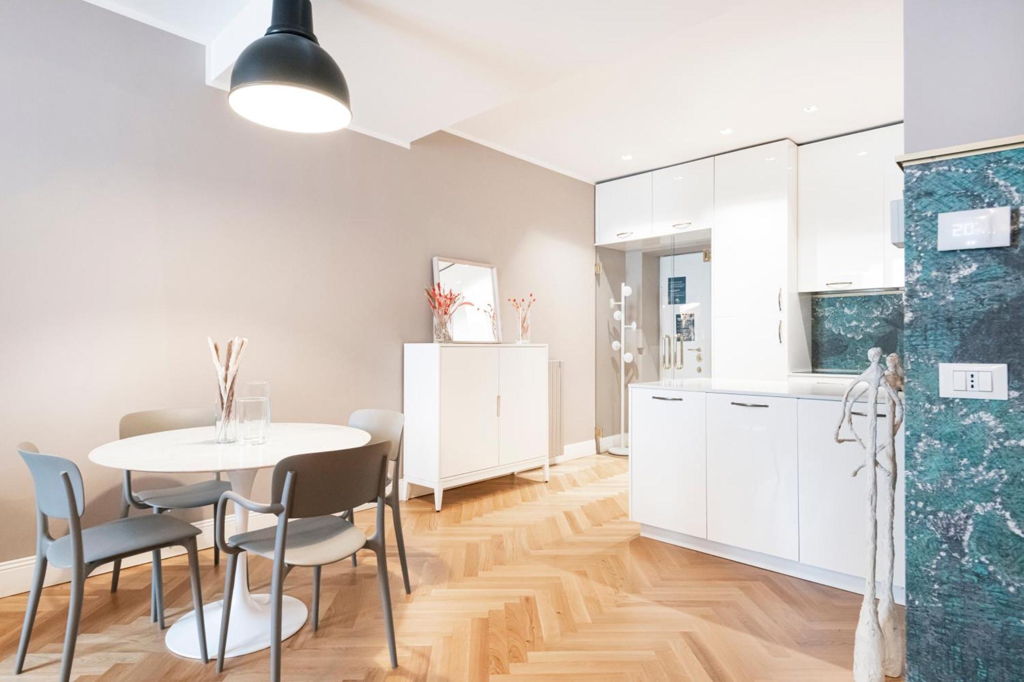 Beautiful And Spacious House In Corso By Easylife *