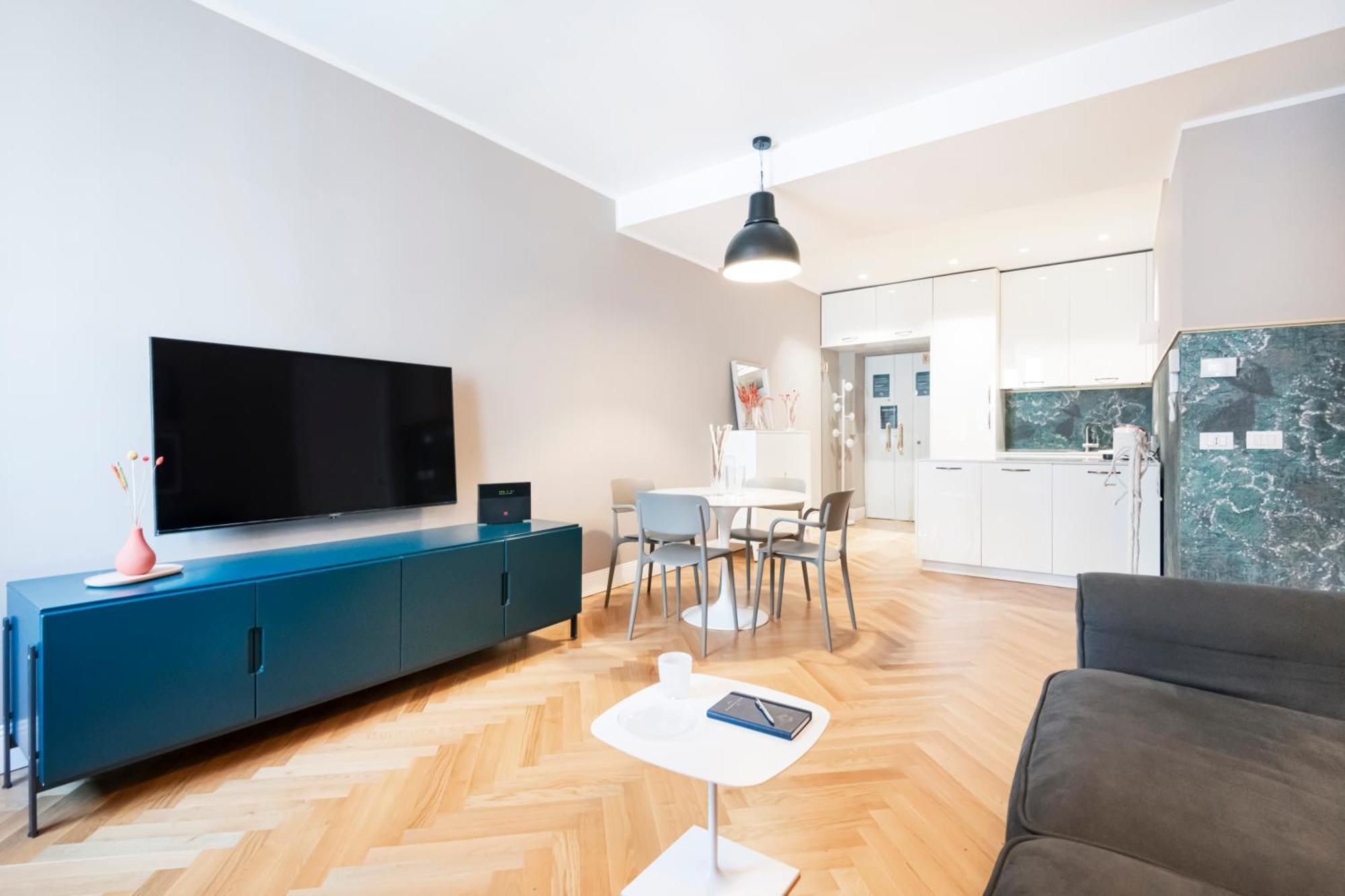 Apartment Beautiful And Spacious House In Corso By Easylife Milan
