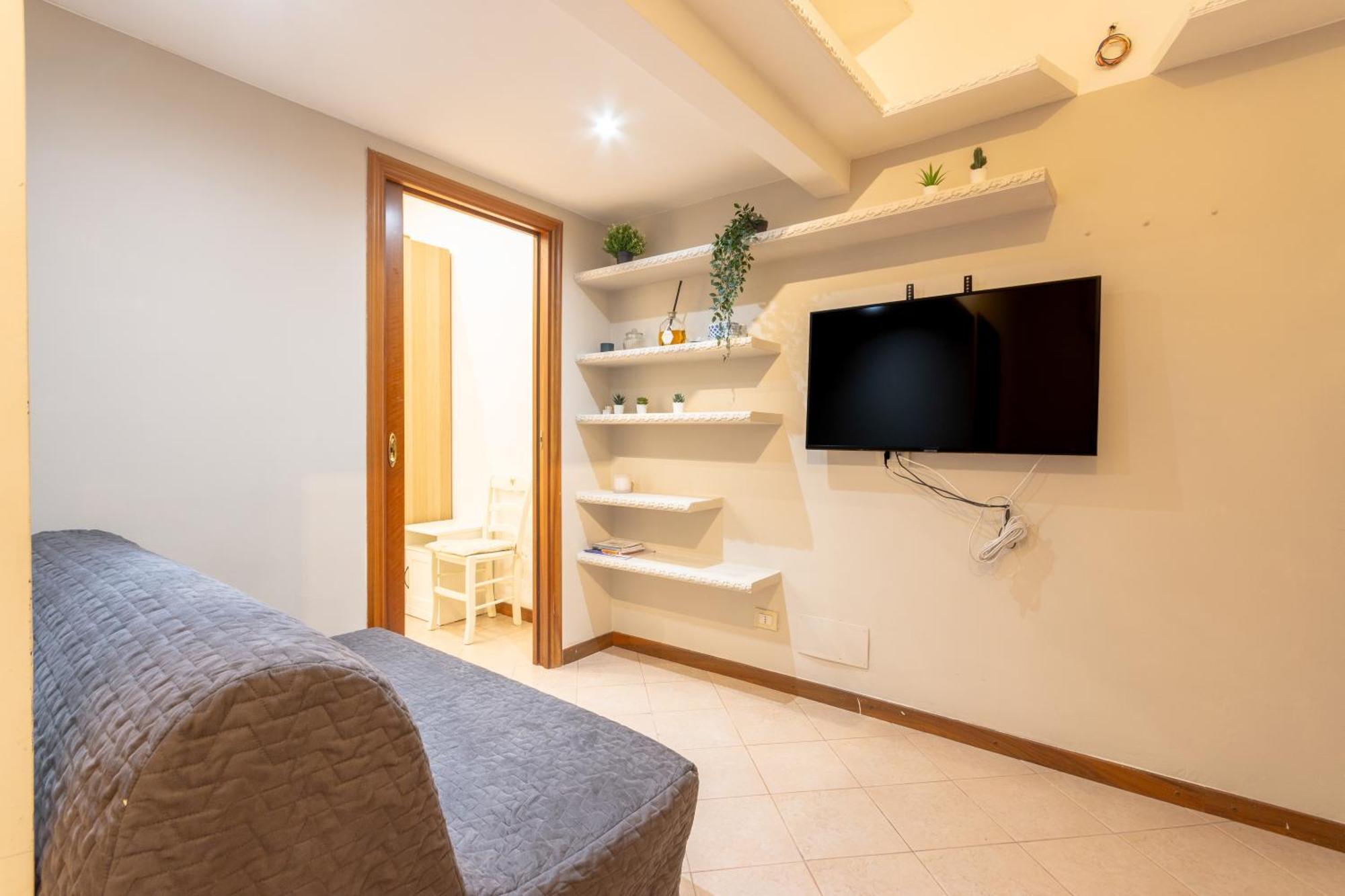Apartment Modern Loft In Near Metro And San Siro Milan