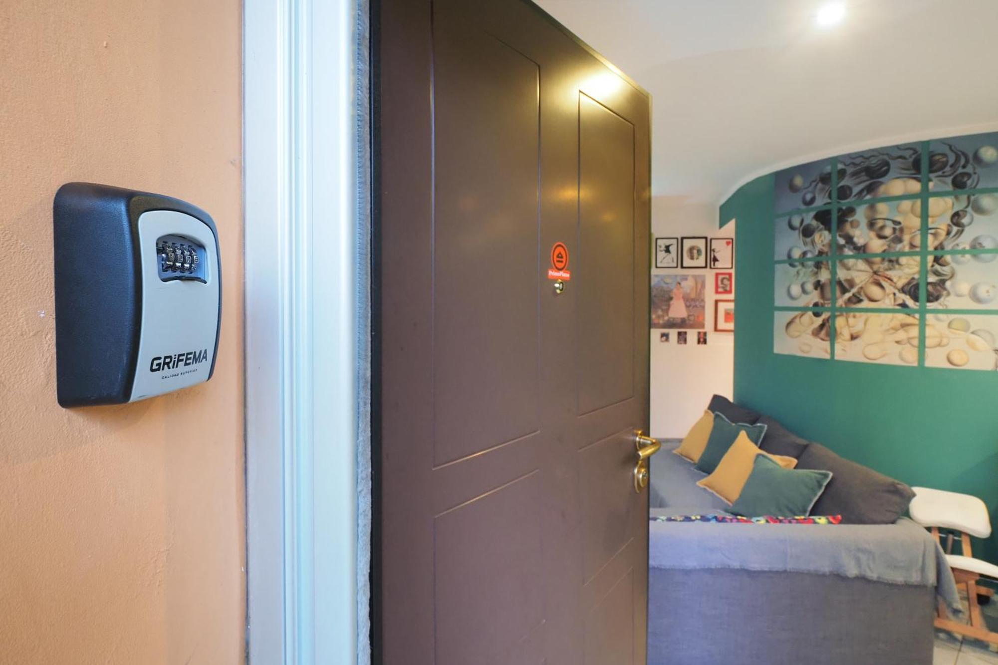 Primopiano - Chiesa Rossa Apartment Milan