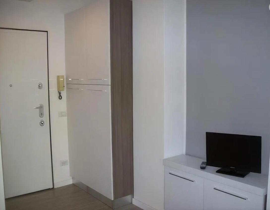 Apartment Grazioso Monolocale In Via Calzecchi