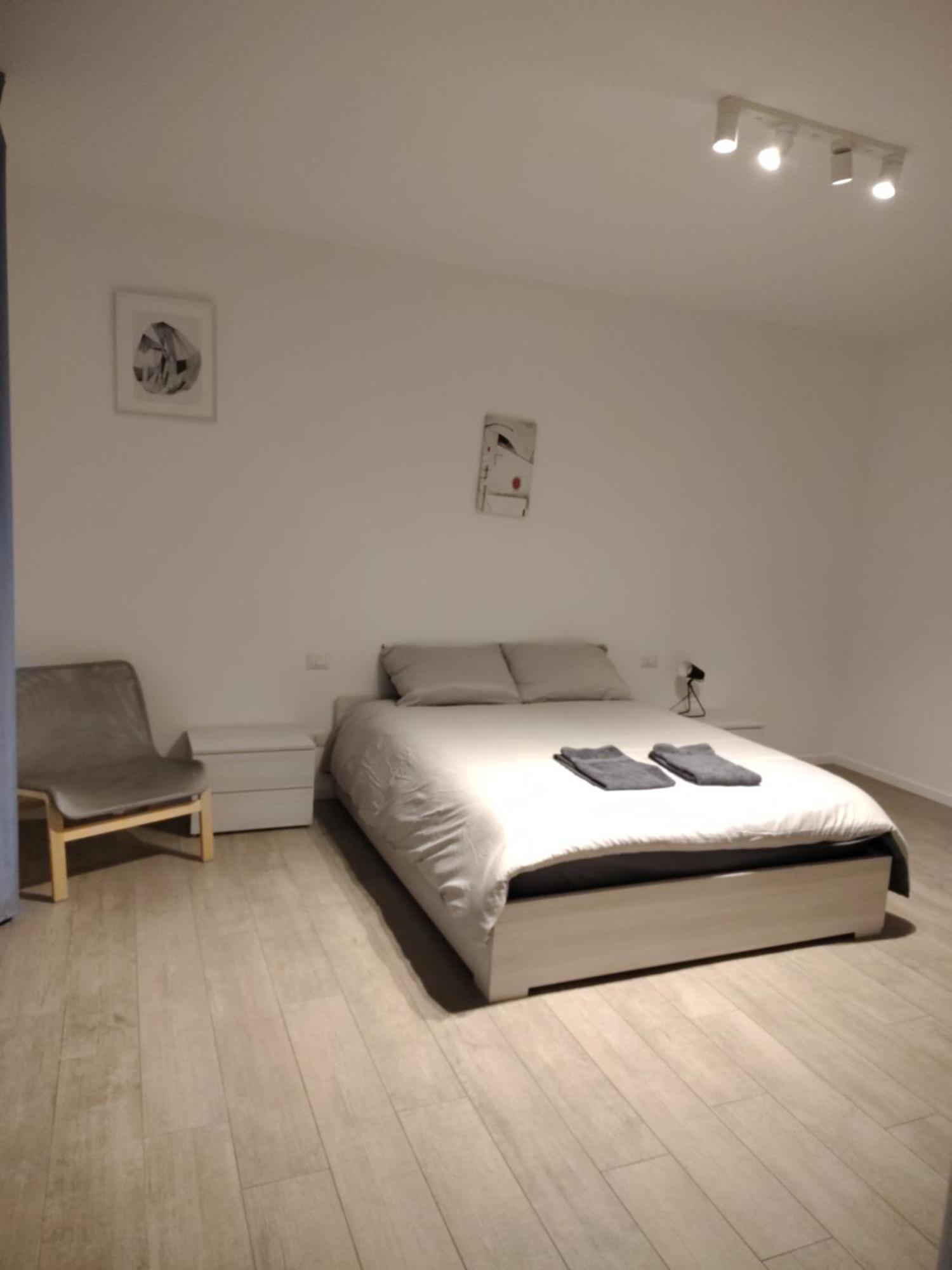Corvetto 7 Apartment Milan