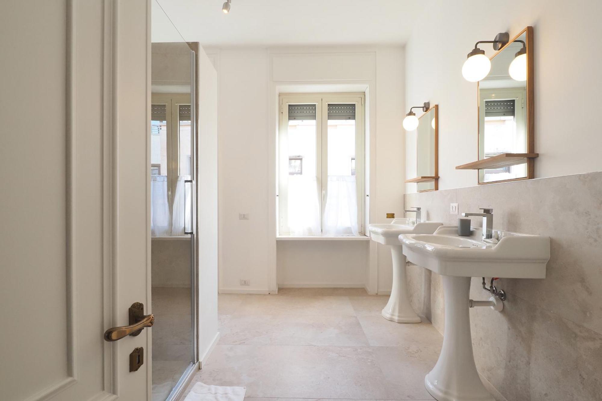 Homnest I Duomo Penthouse Apartment