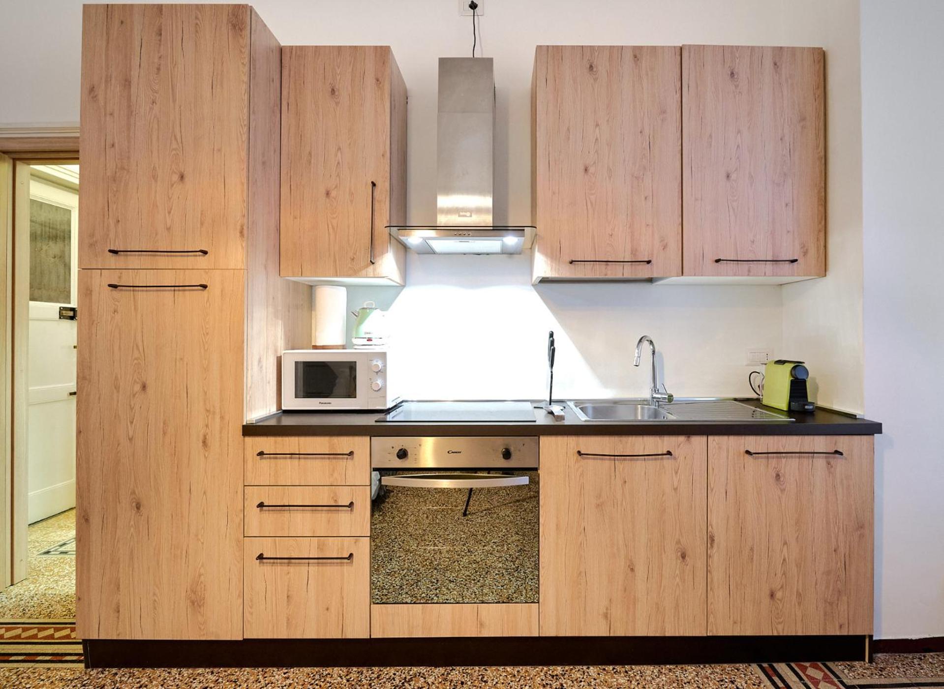 Apartment Isola Suite, Urban Retreat In *