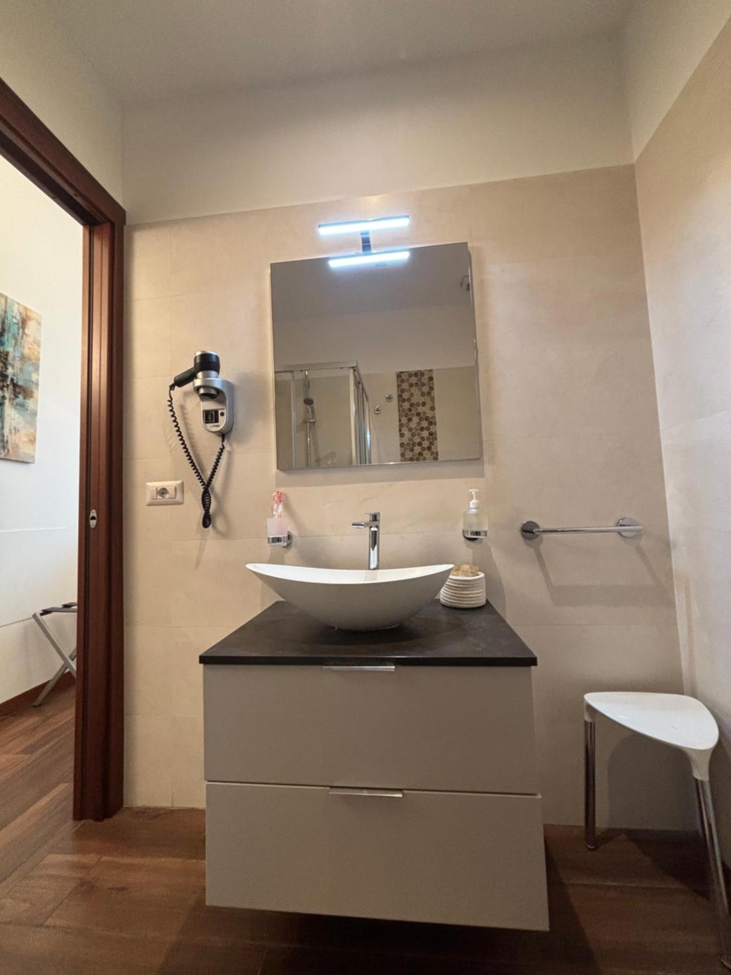 Enjoy Skyline Guest house