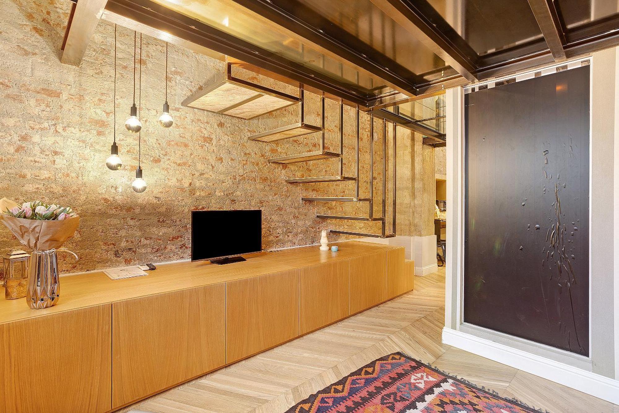 Dezza Loft Milan
