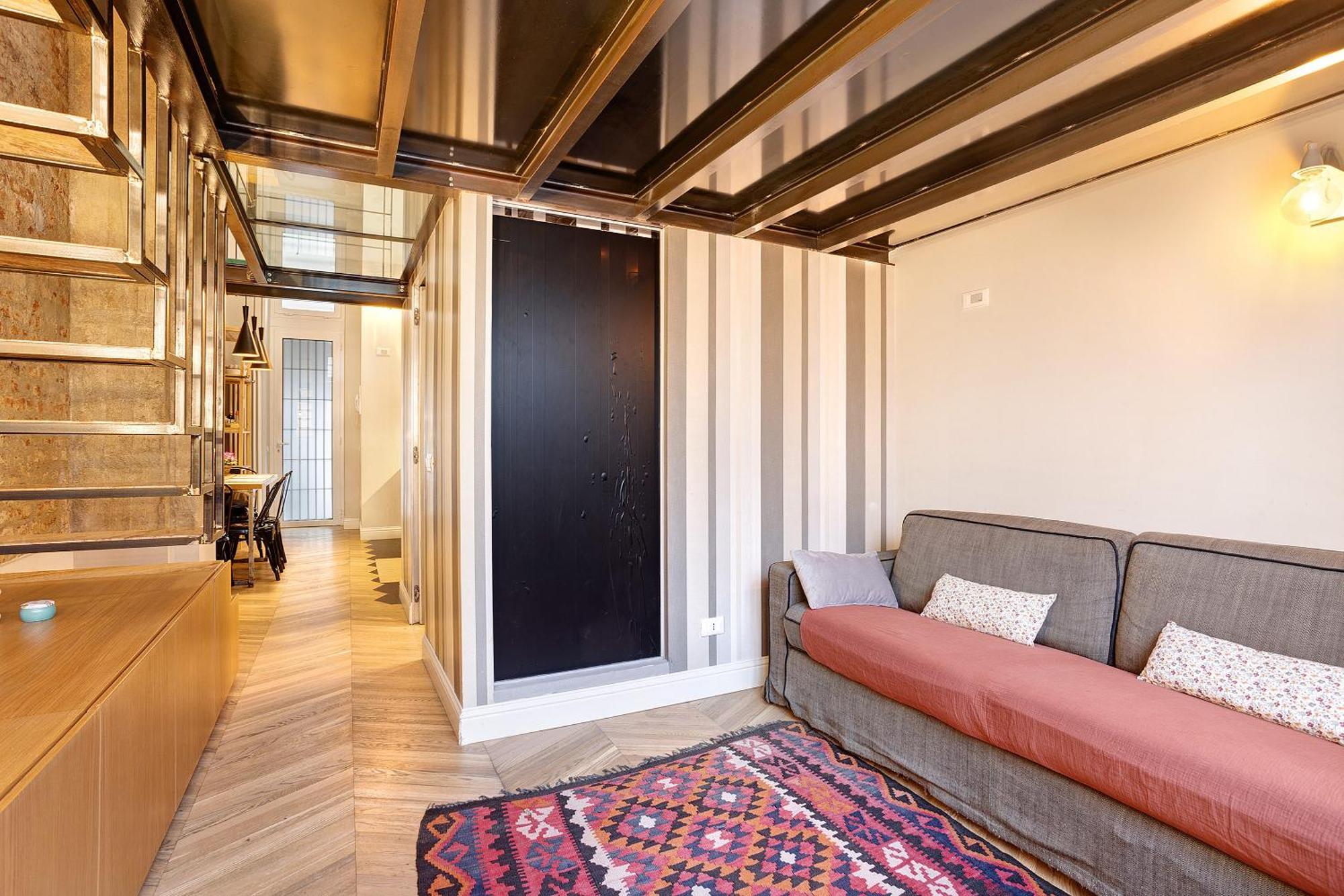 Dezza Loft Apartment Milan