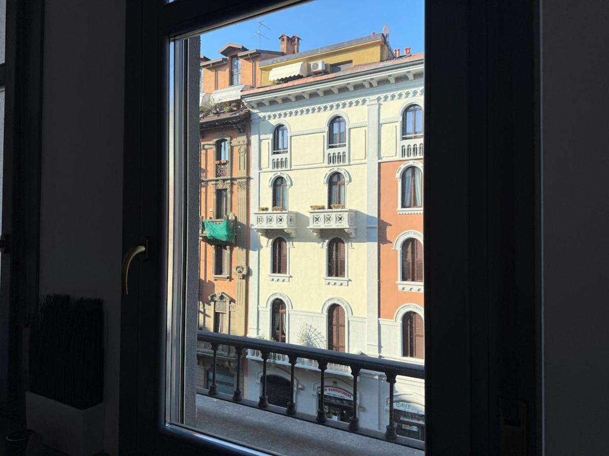 Pierina House A 4 Minuti Dalla Stazione Apartment Milan