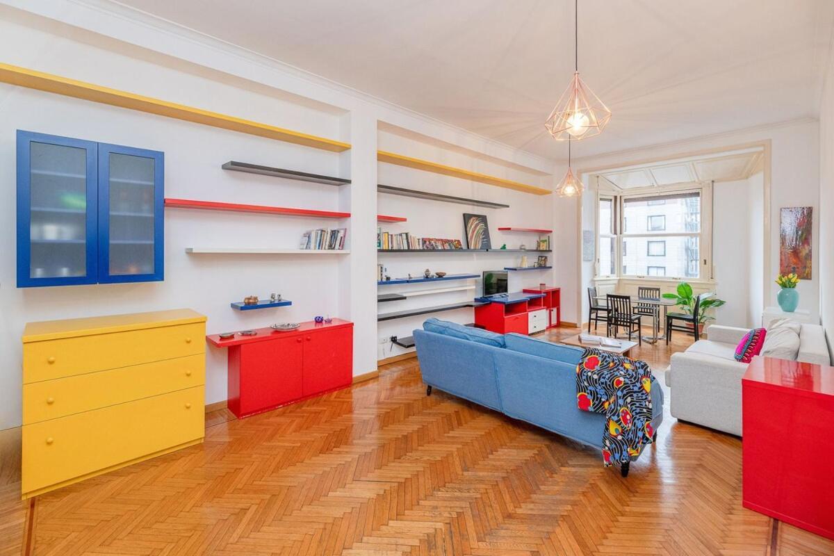Apartment Mondrian Style House Milan