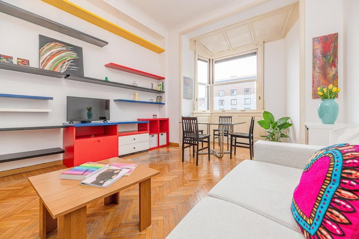 Mondrian Style House