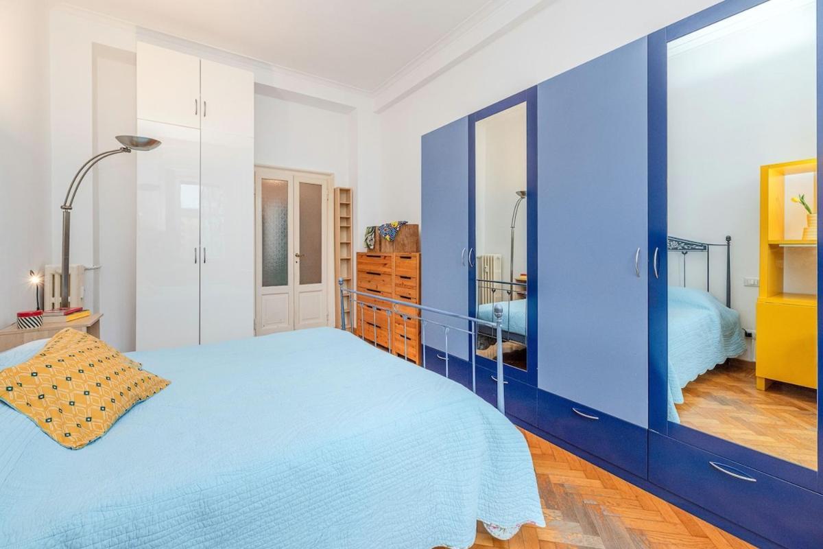 Mondrian Style House * Milan