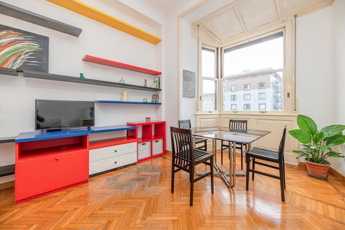 Mondrian Style House