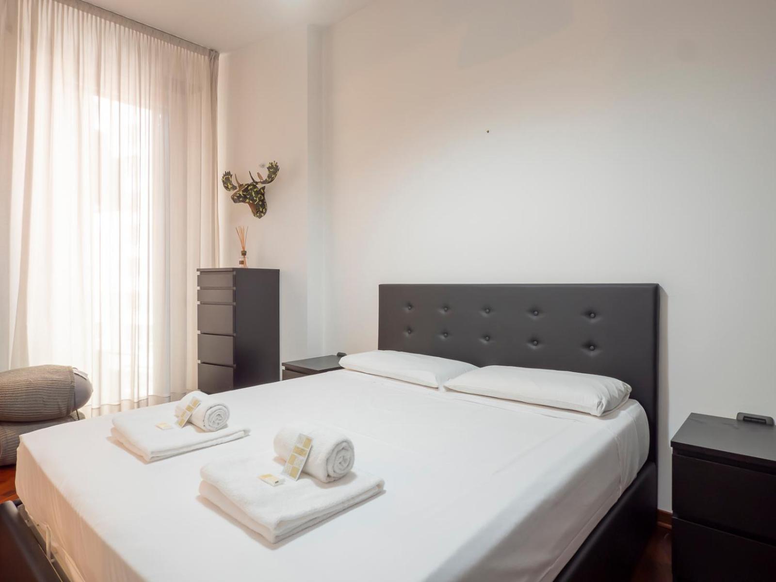 Apartment Youhosty - Elegant Duomo