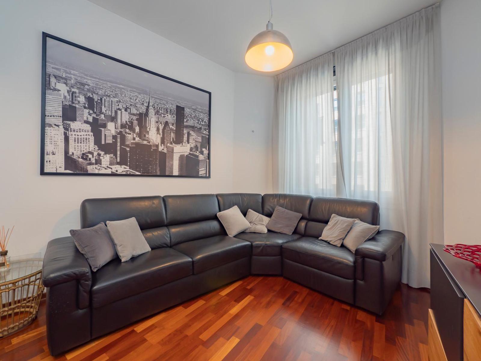 Apartment Youhosty - Elegant Duomo Milan