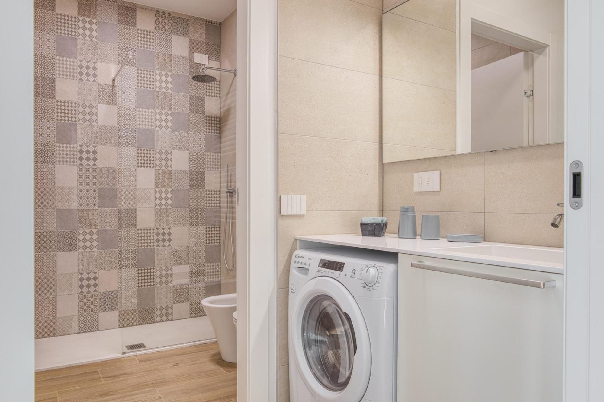 Apartment In Financial District 4 Pax Milan