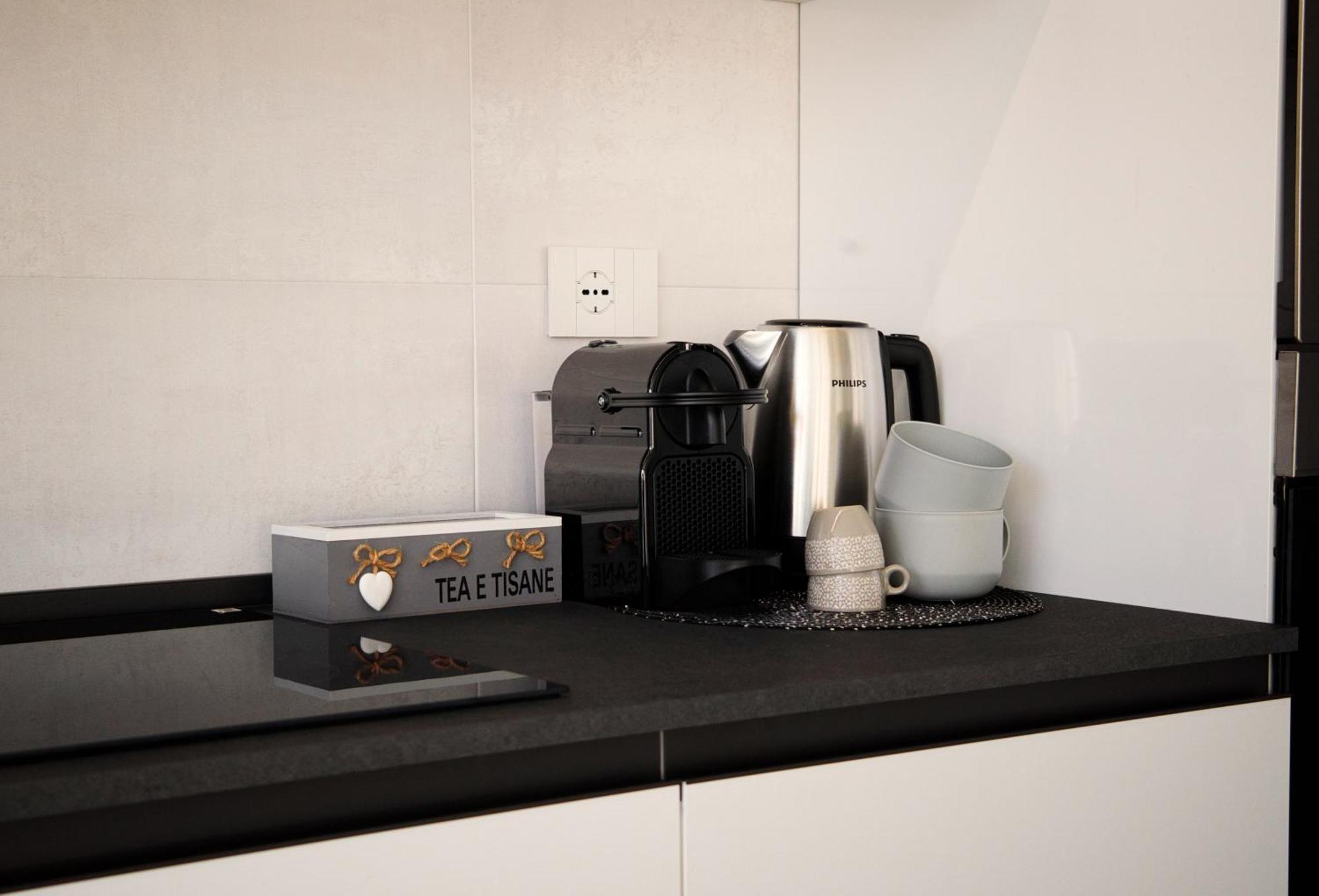 Apartment In Financial District 4 Pax Milan