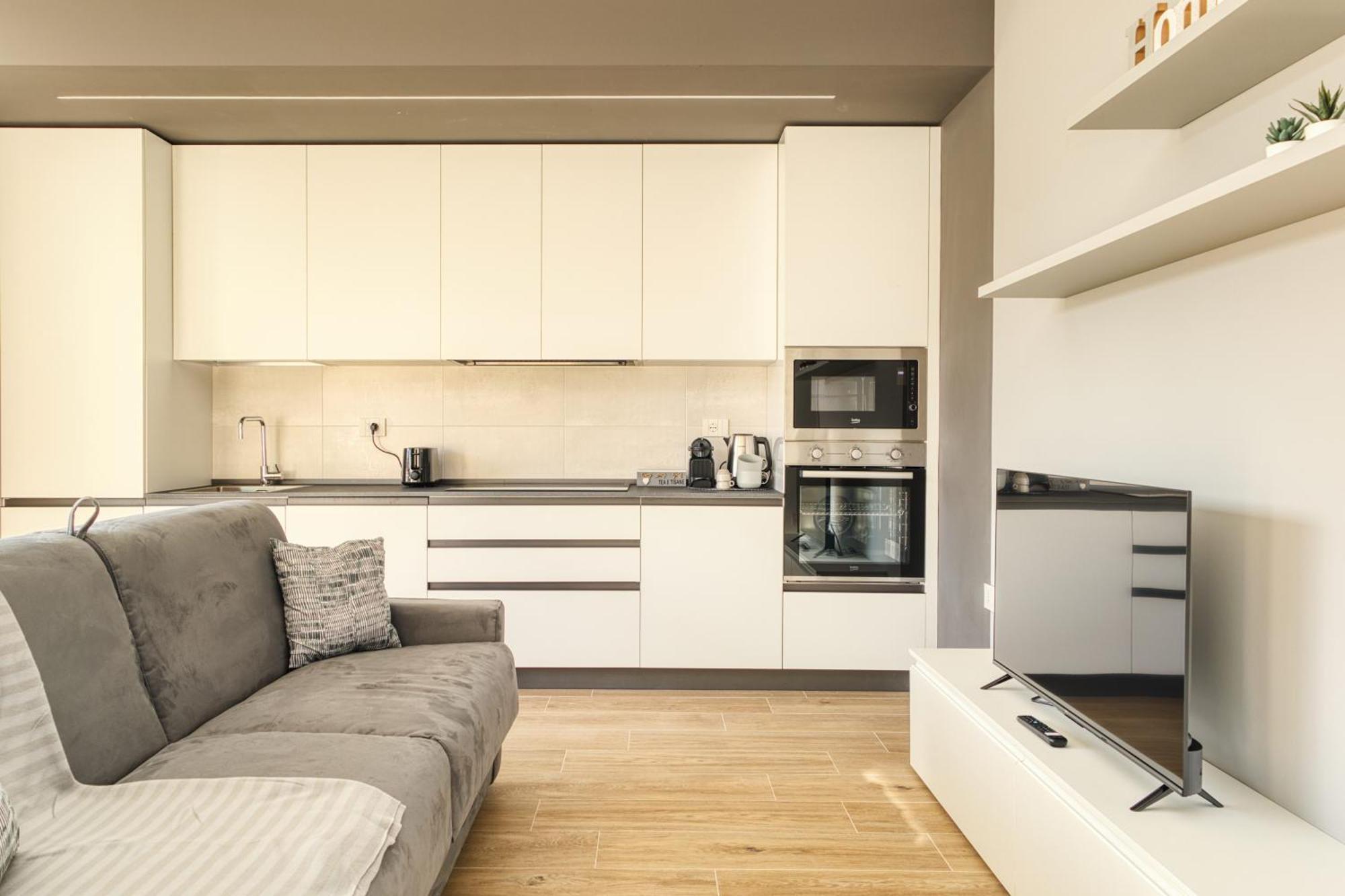 In Financial District 4 Pax Apartment Milan