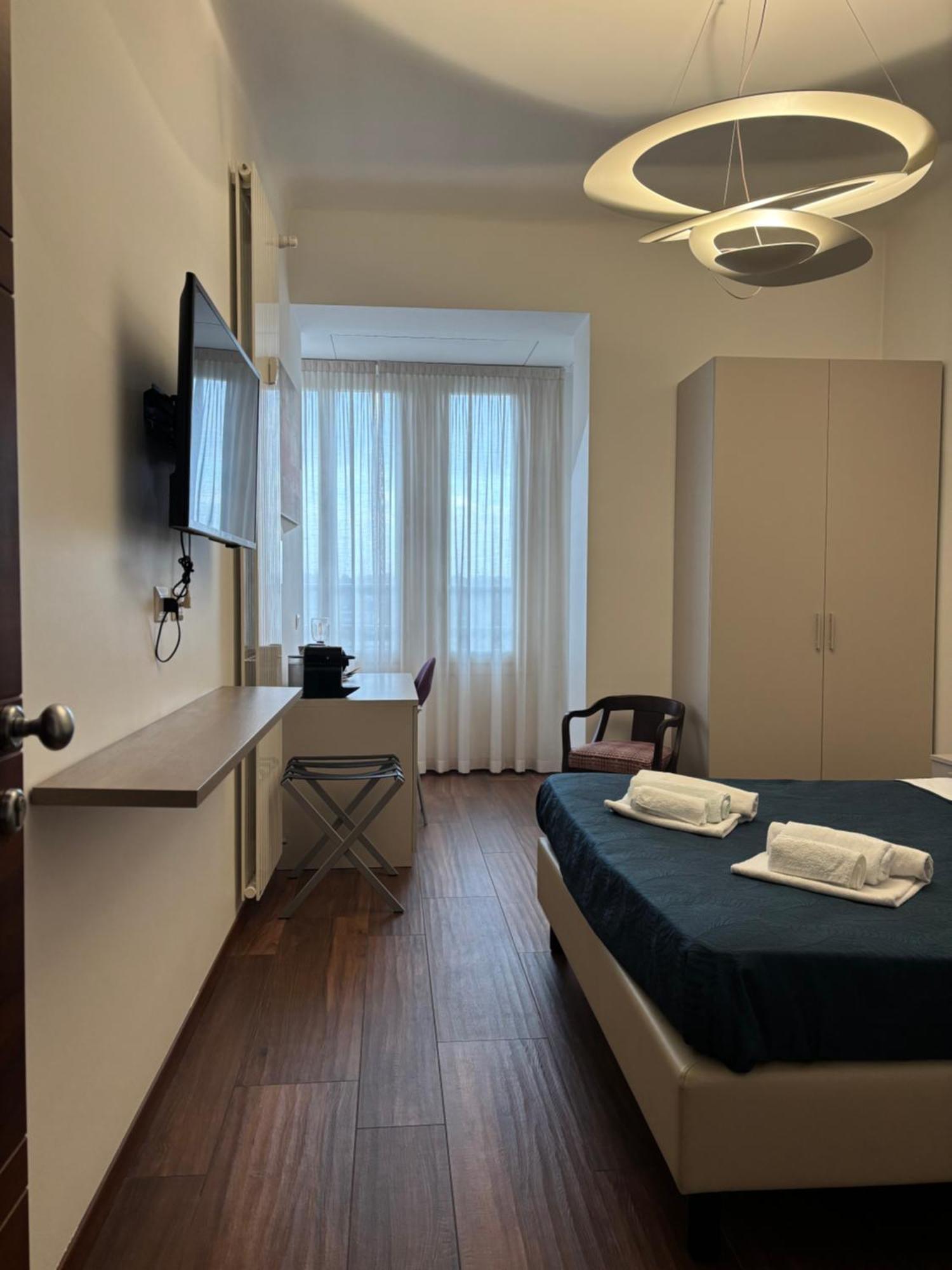 Enjoy Skyline 2* Milan
