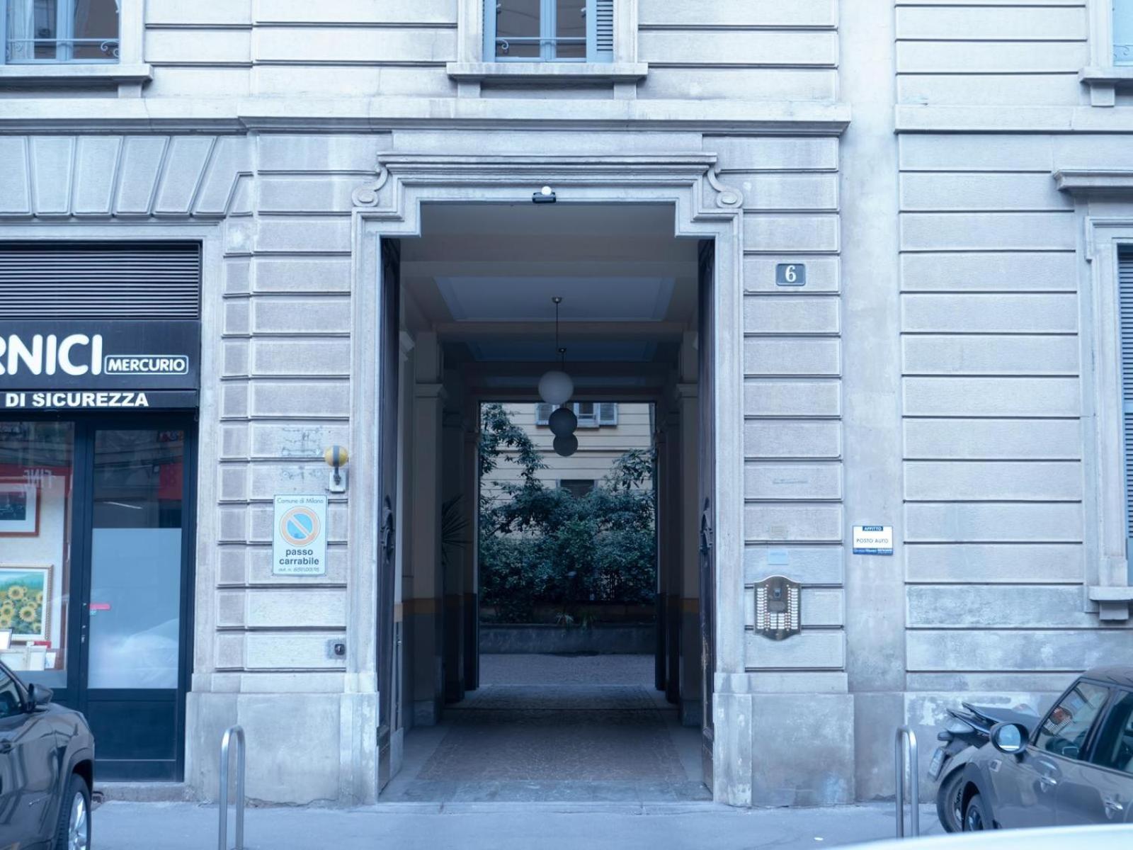 Prestige Boutique Homes - Cenacolo Area Milan