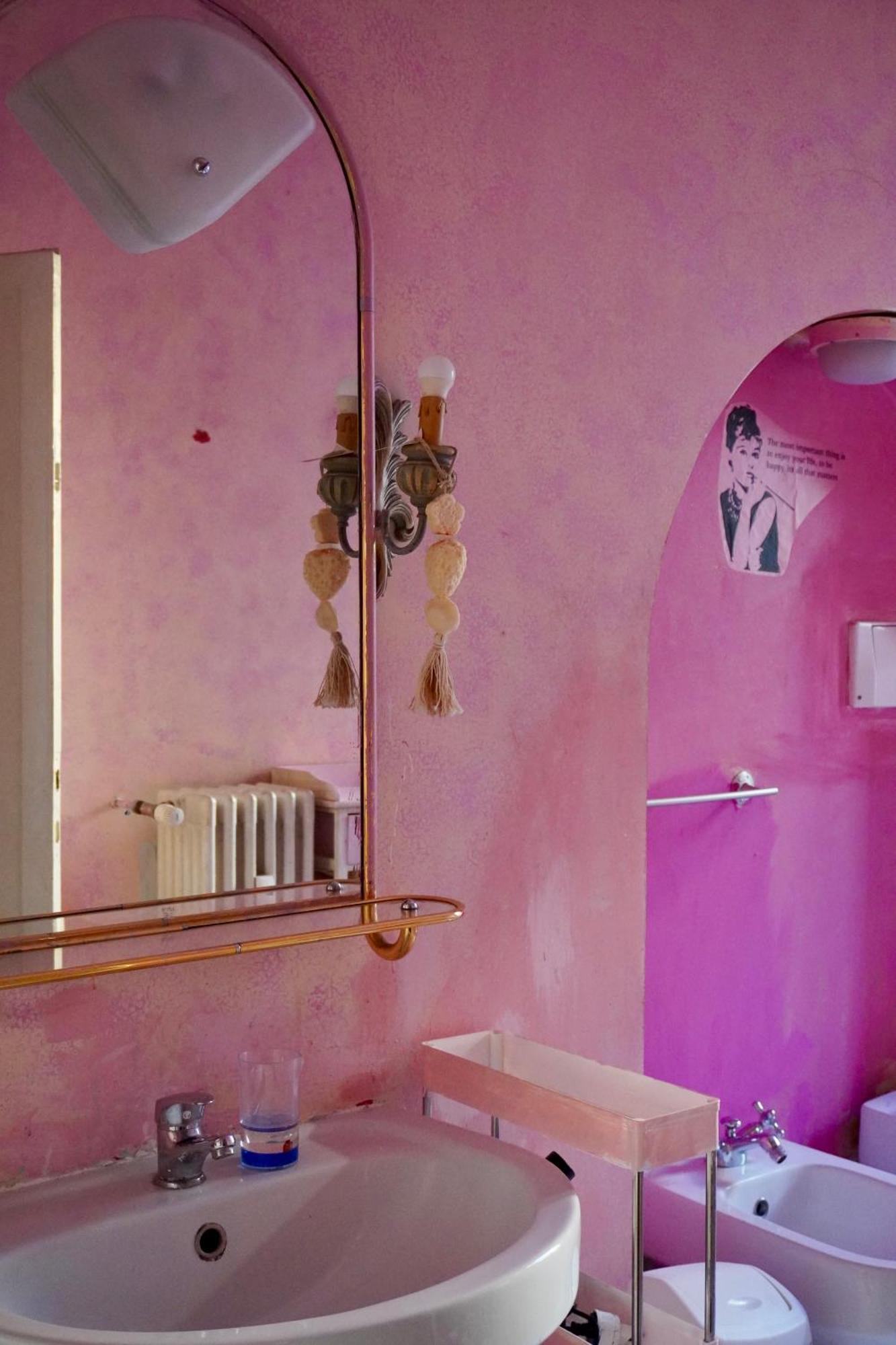Eschilo In Rosa: Charme E Design Milão