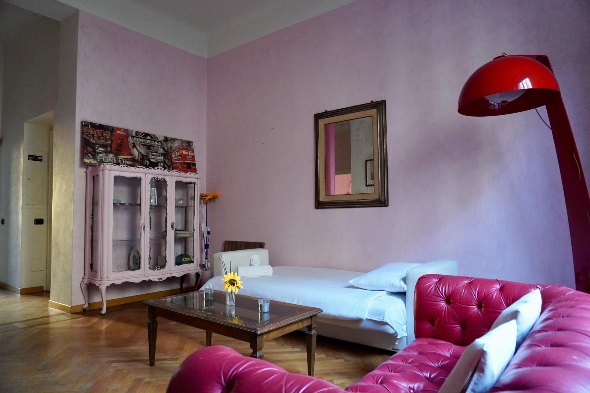 Eschilo In Rosa: Charme E Design * Milan