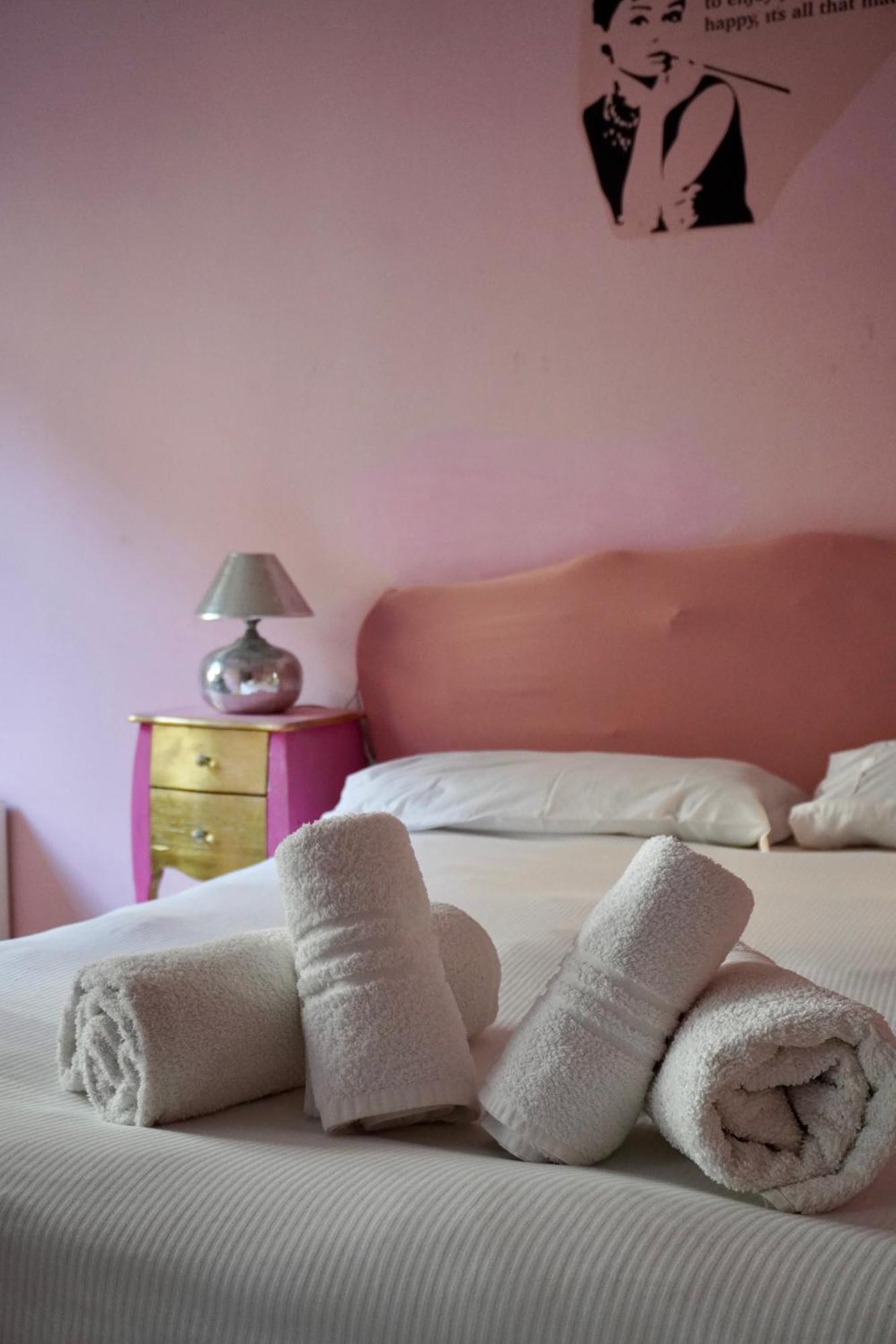 Eschilo In Rosa: Charme E Design Milão