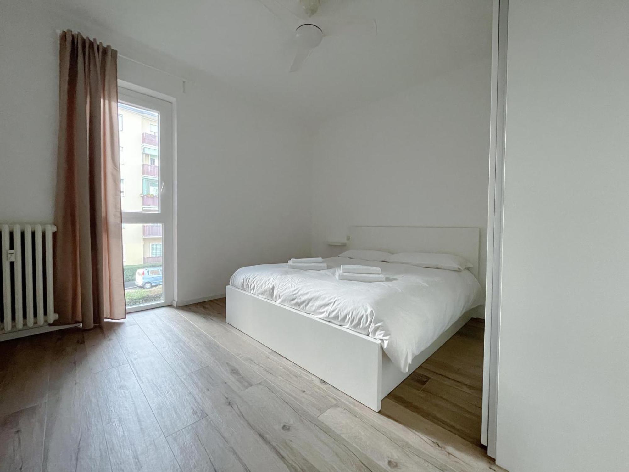 Apartment & Sky Escape - 5 Mins Center, *