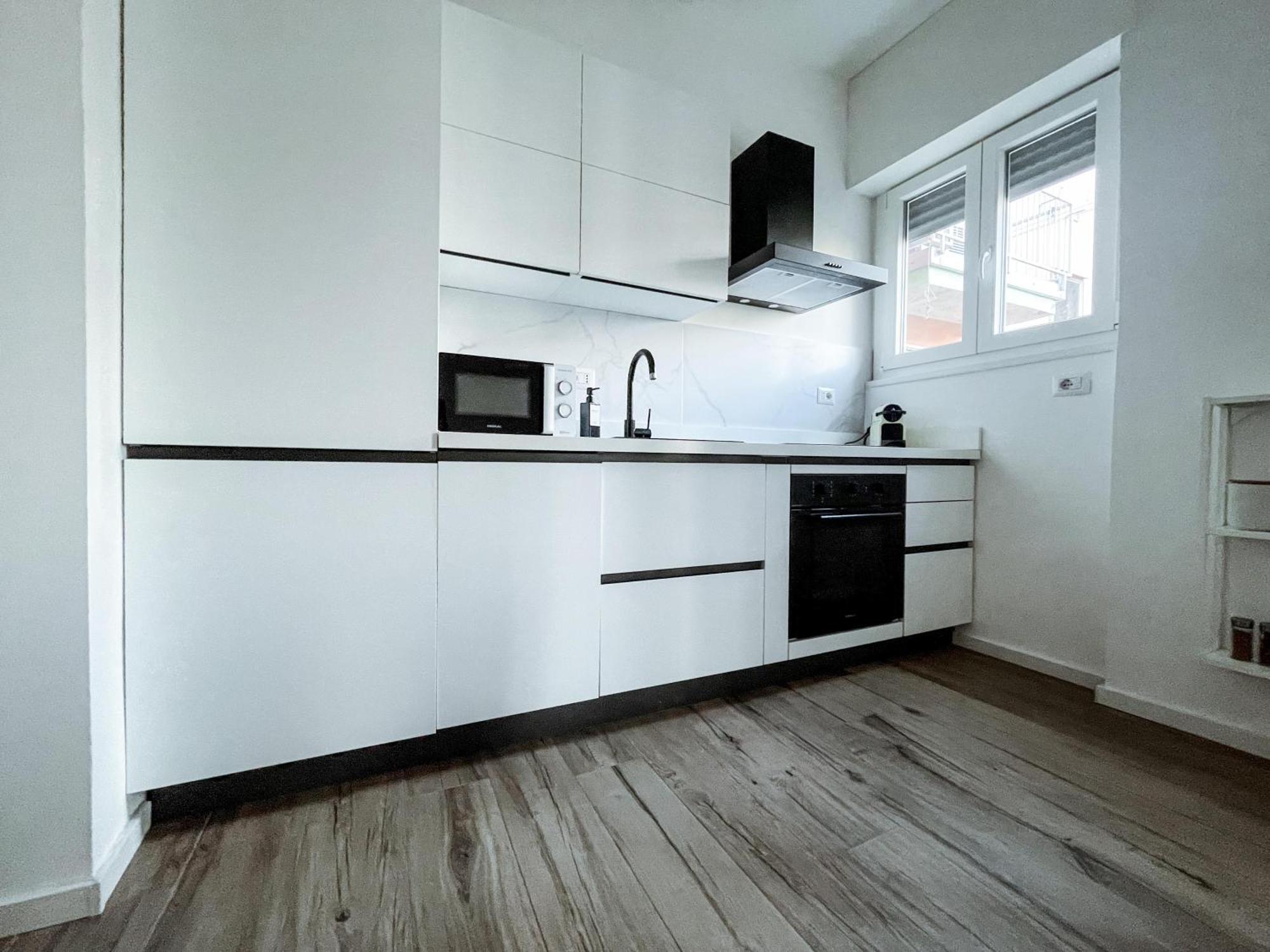 Apartment & Sky Escape - 5 Mins Center, Milan