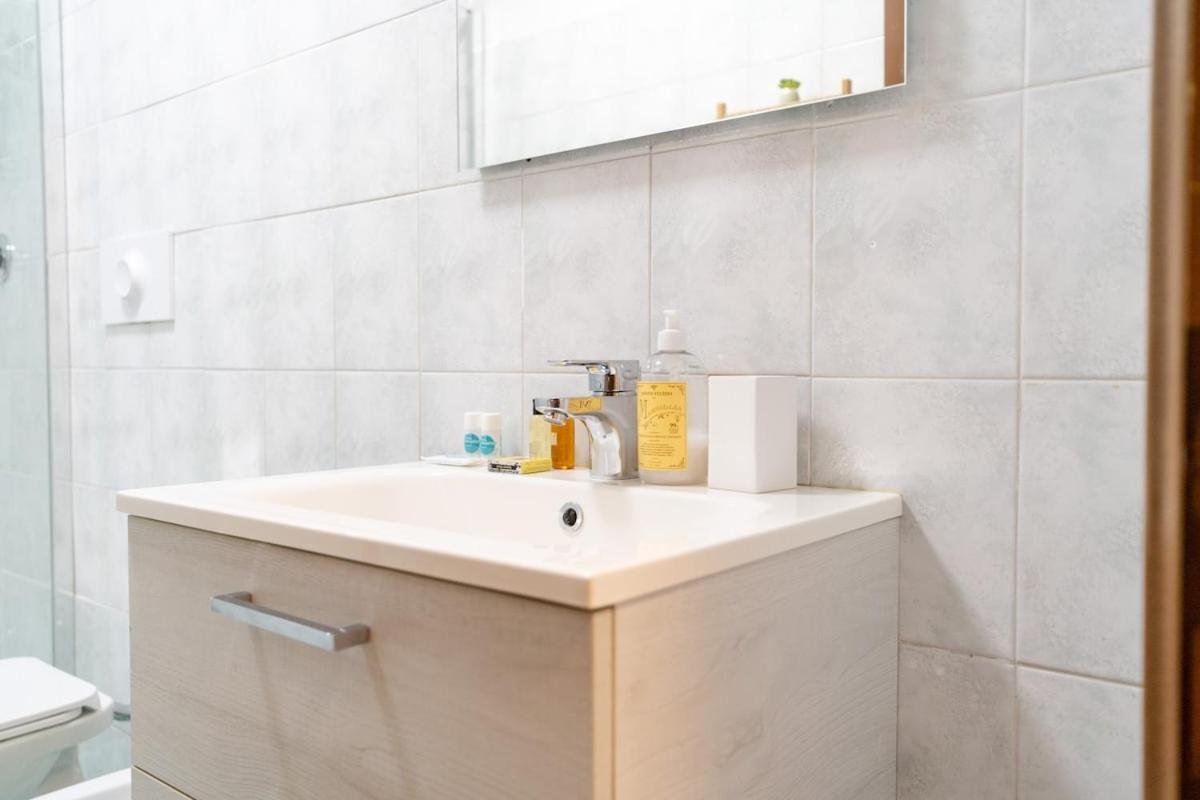 Apartment Oasi Confortevole Nel Cuore Di - Mm3 *